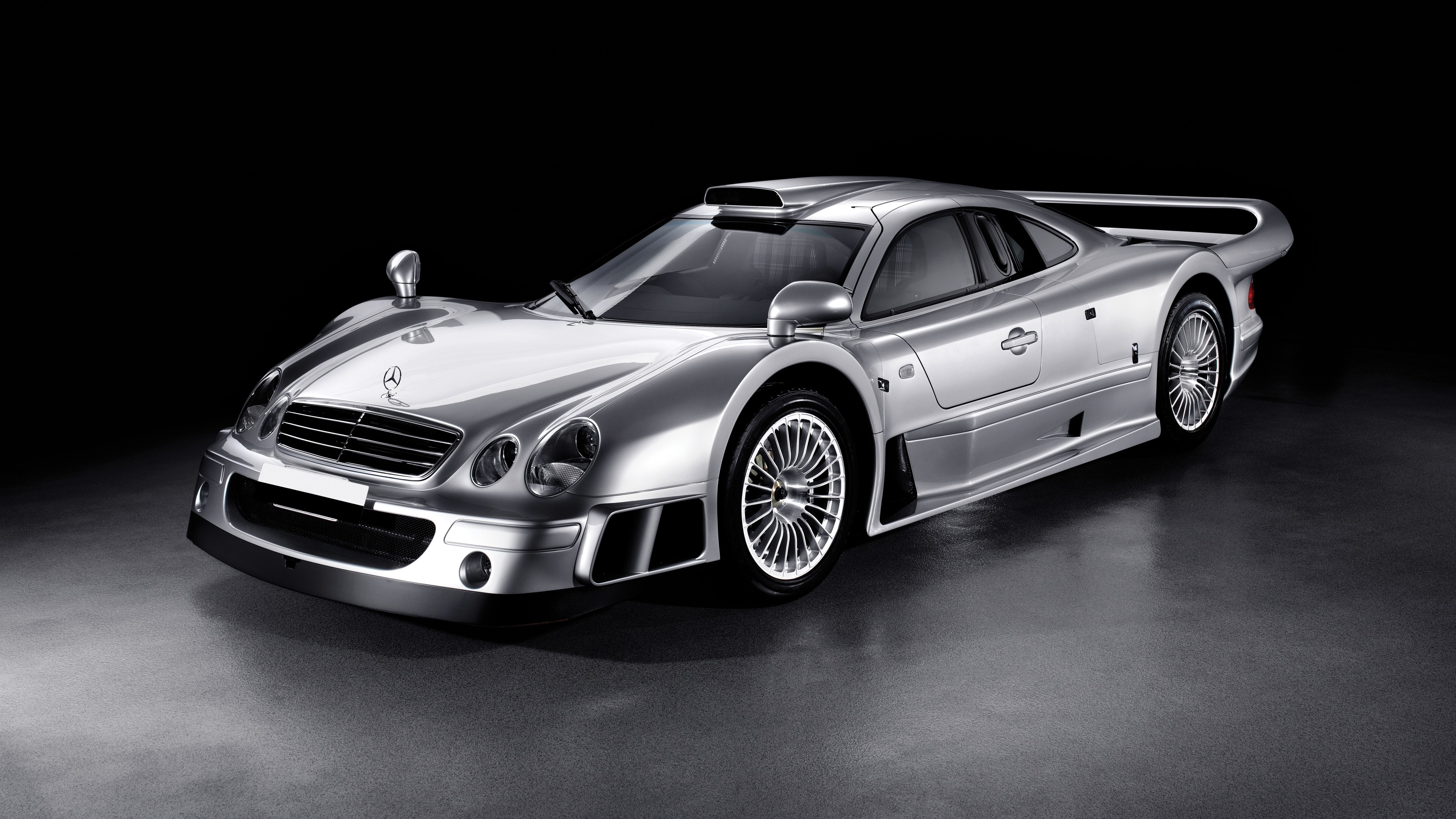 4K Mercedes-Benz CLK GTR AMG RHD HD Wallpaper