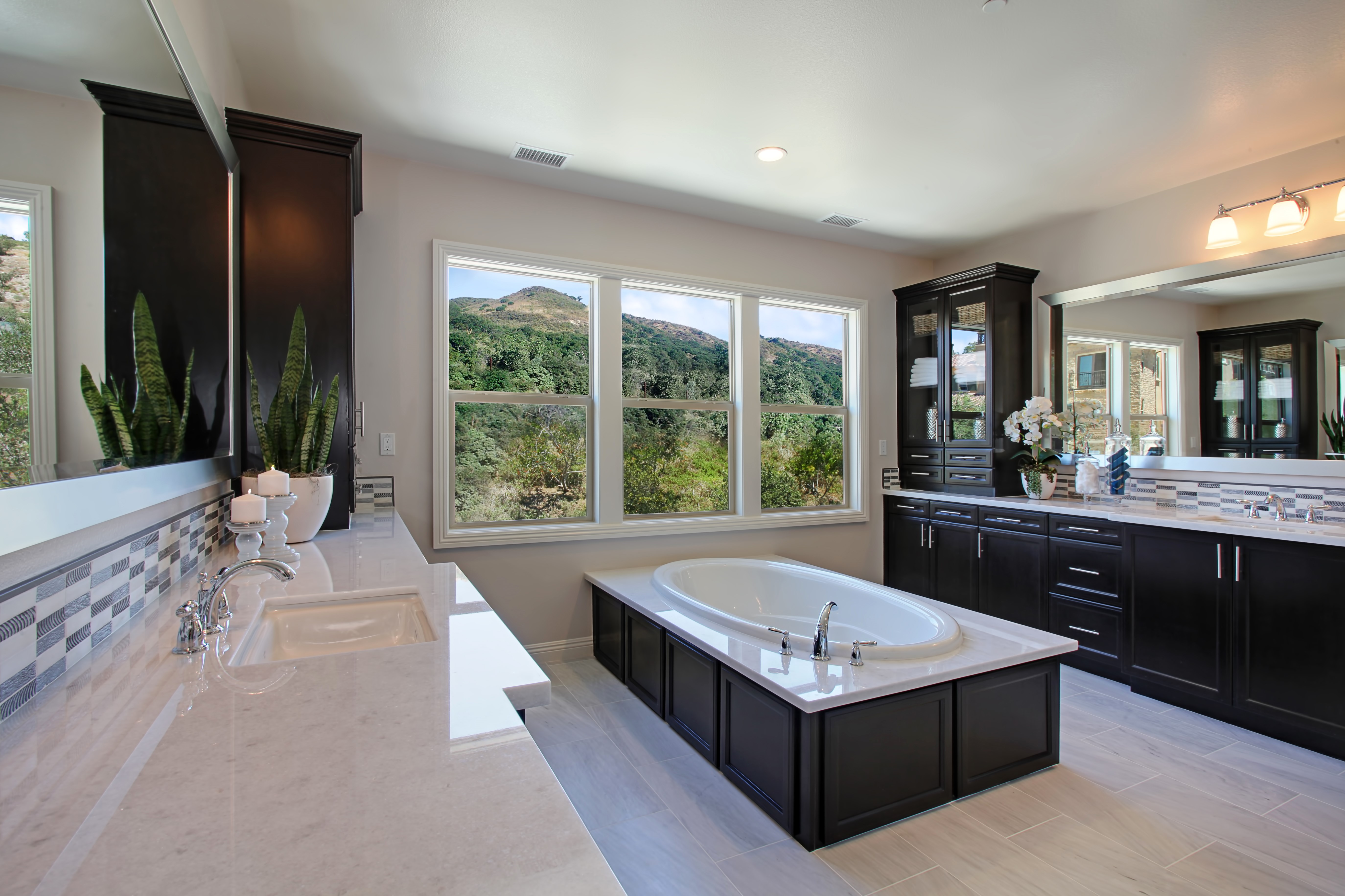 Luxury bathroom with bathtub and mountain view HD Wallpaper