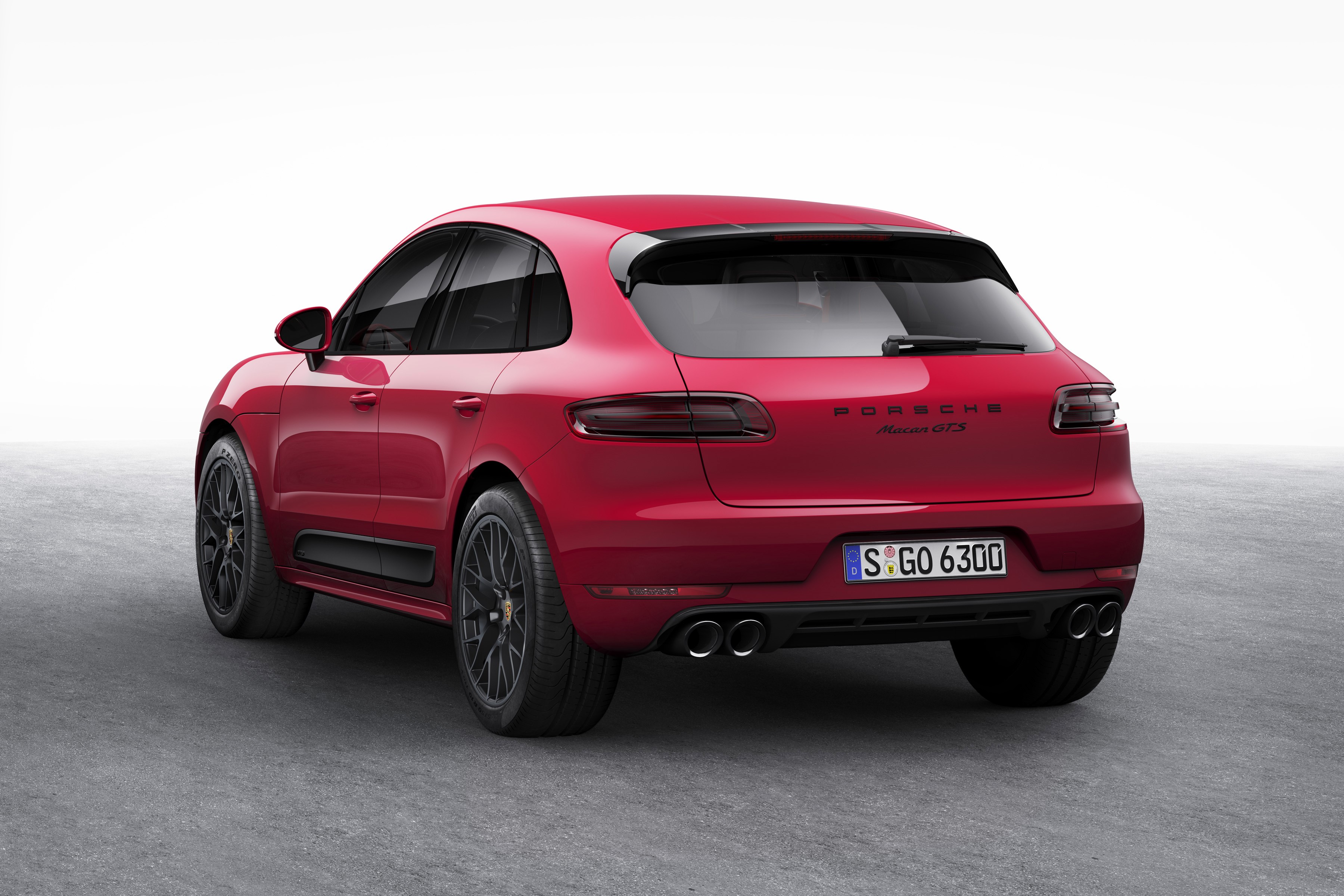 Red 2015 Porsche Macan GTS rear view HD Wallpaper