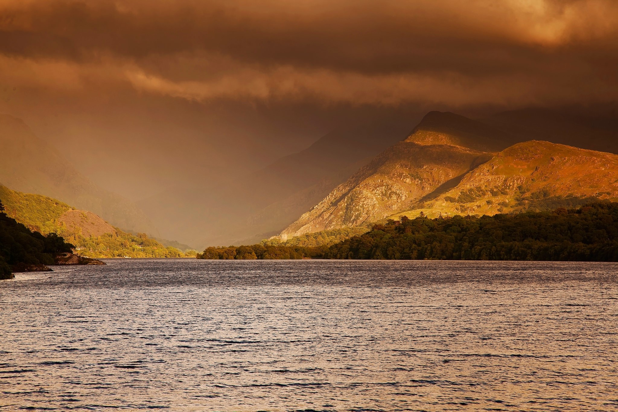 Lake and mountains during sunset HD Wallpaper