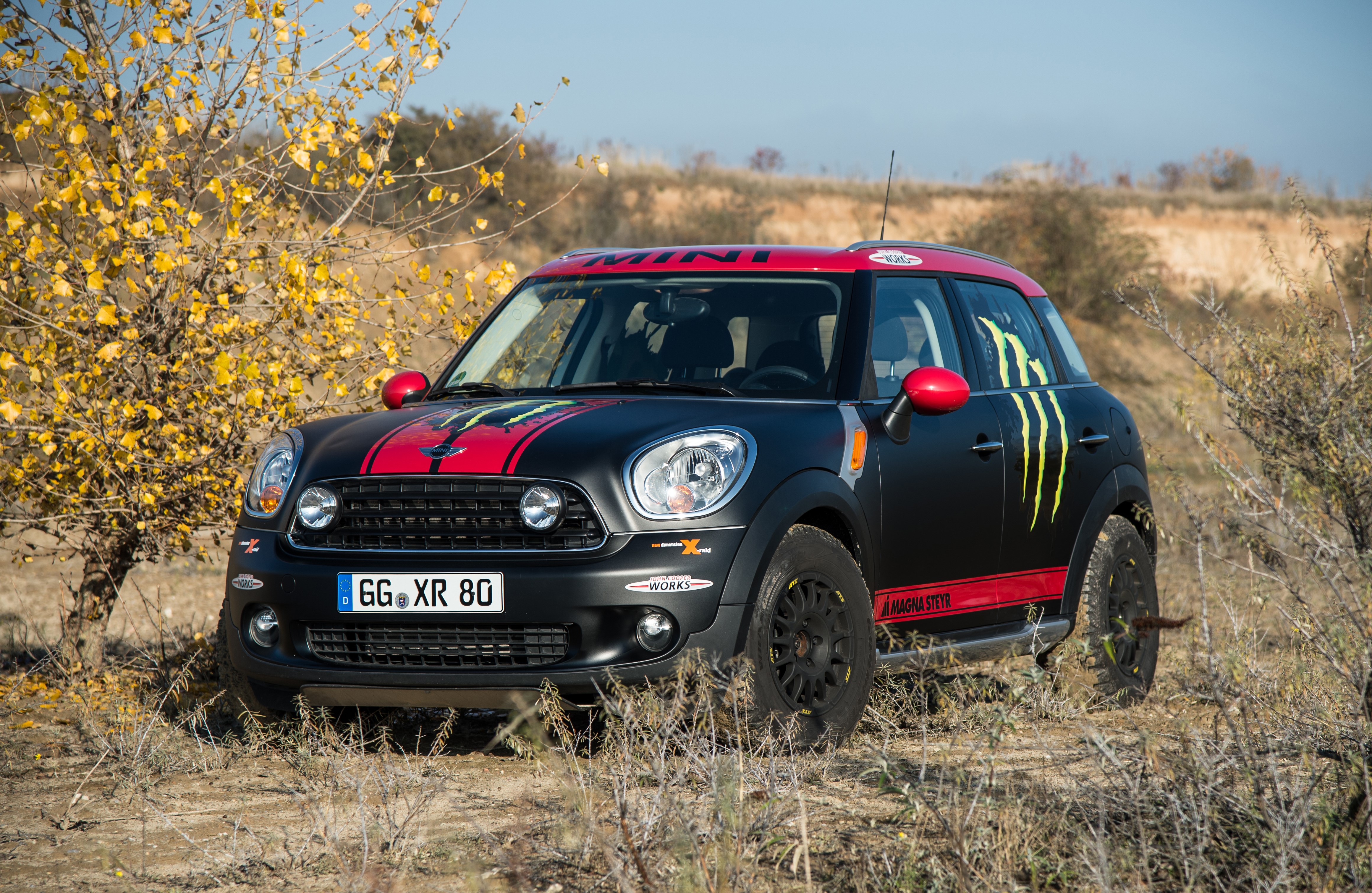 Mini Cooper Countryman X-raid with Monster Energy livery HD Wallpaper