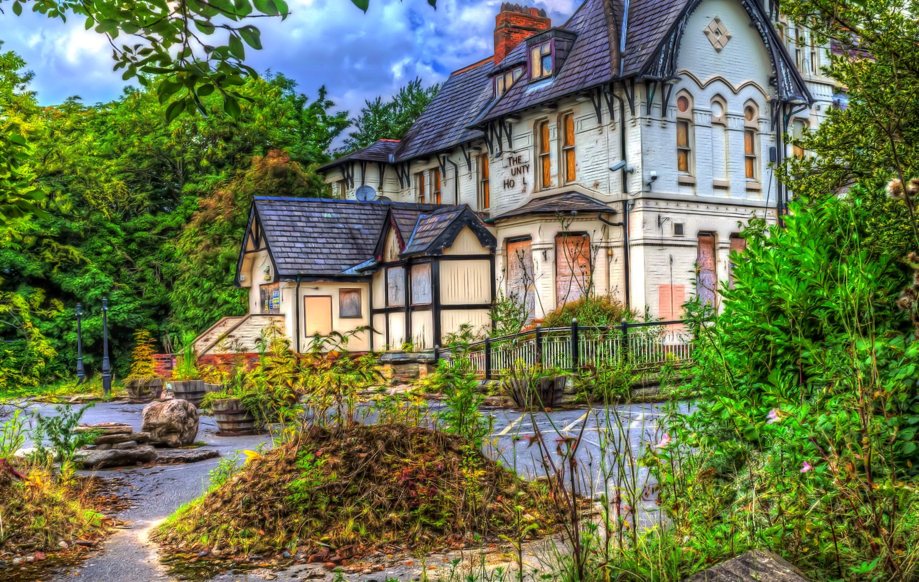 The Unity Hotel, Alderley Edge, England HD Wallpaper