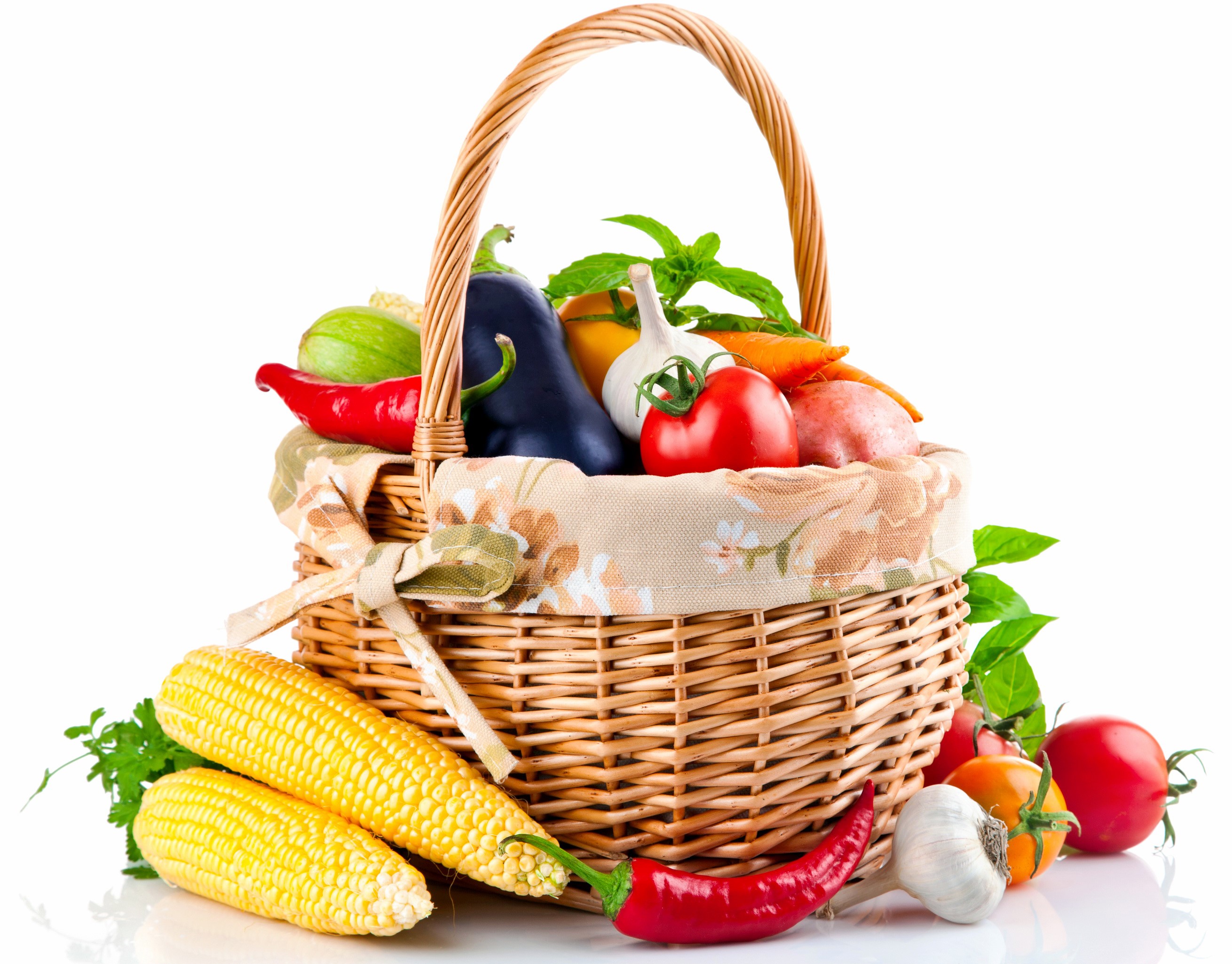 Wicker basket filled with fresh vegetables and corn HD Wallpaper