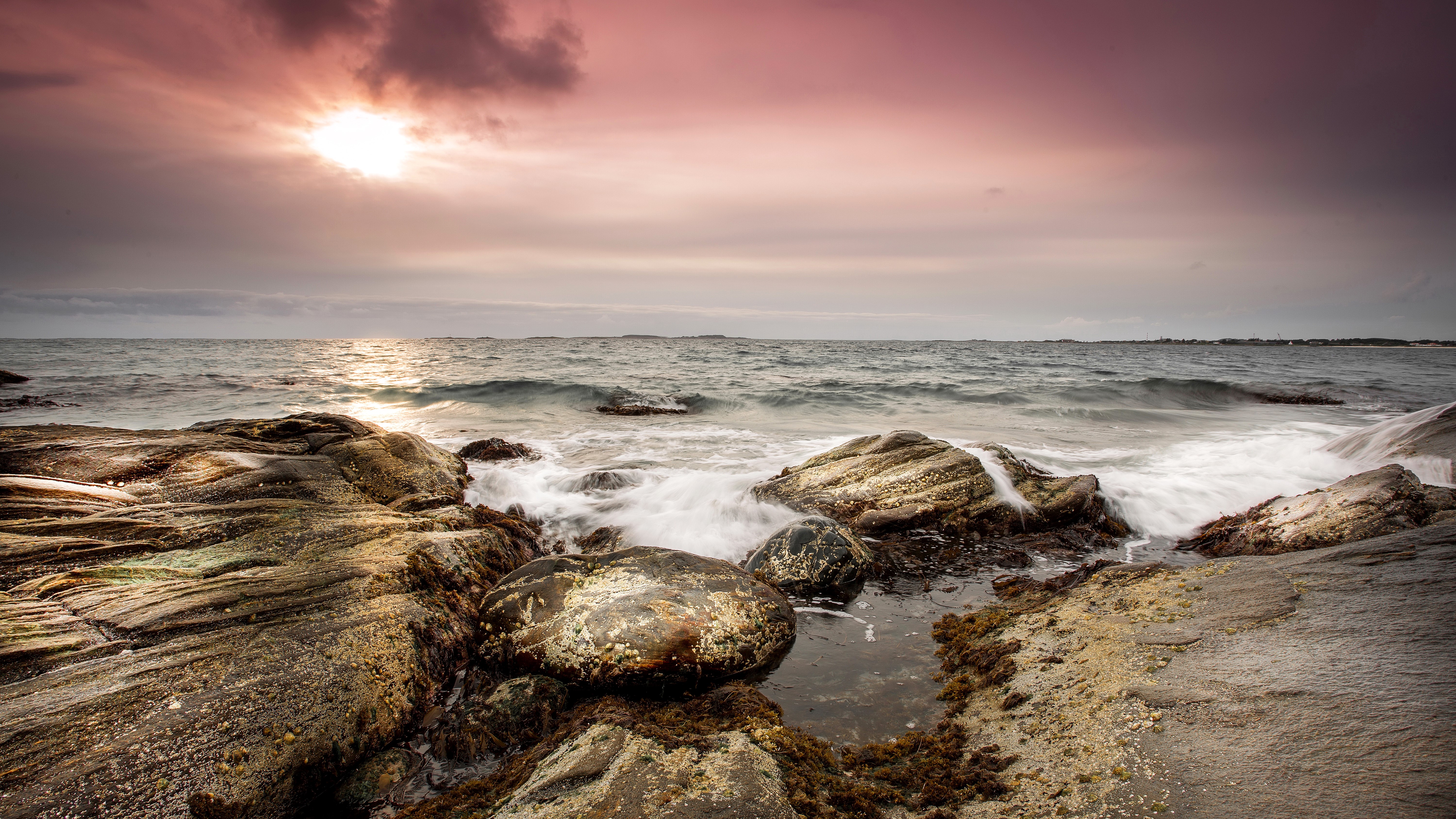 Rocky Coastline at Sunset HD Wallpaper