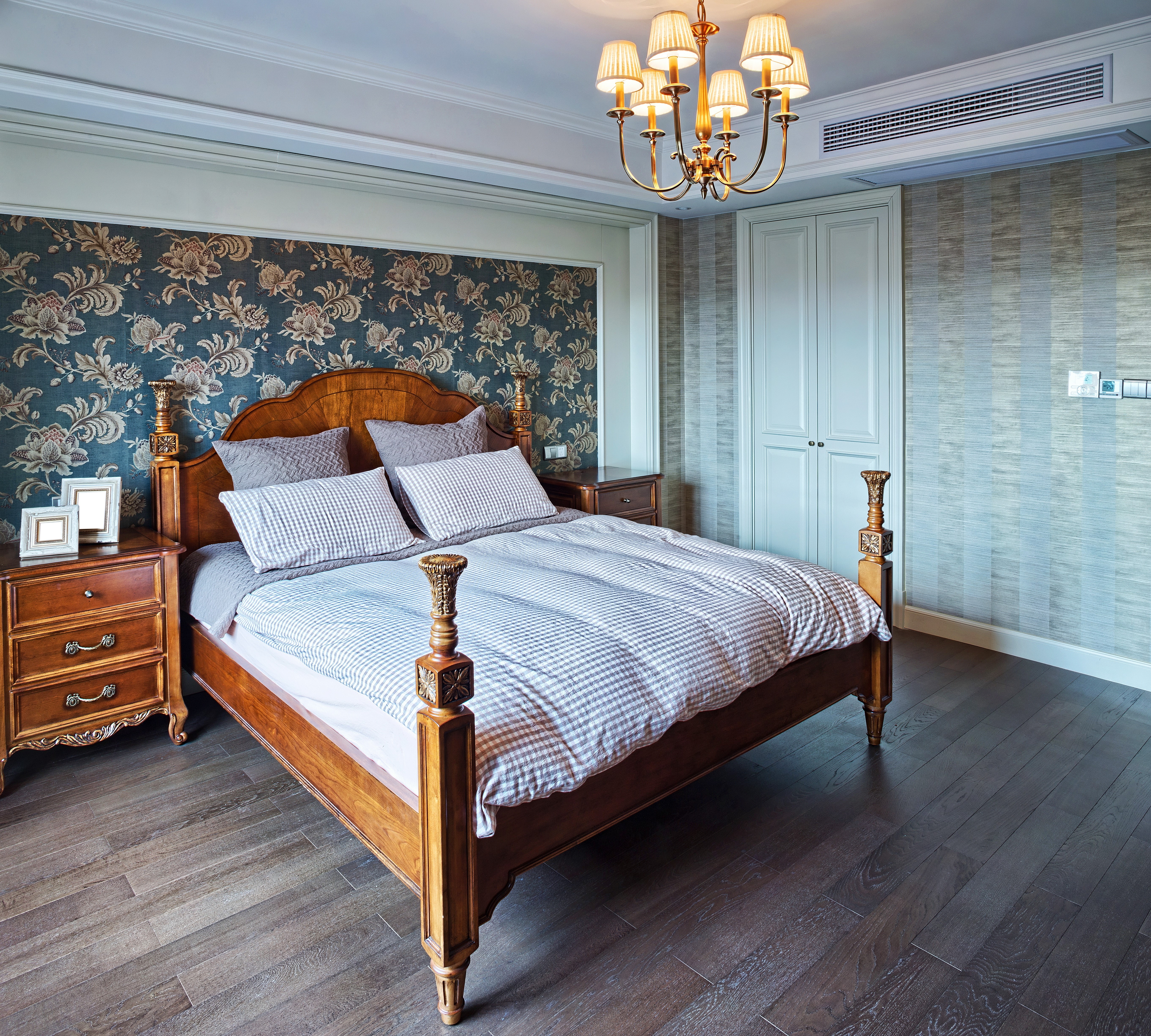 Bedroom Interior Design with Bed and Chandelier HD Wallpaper
