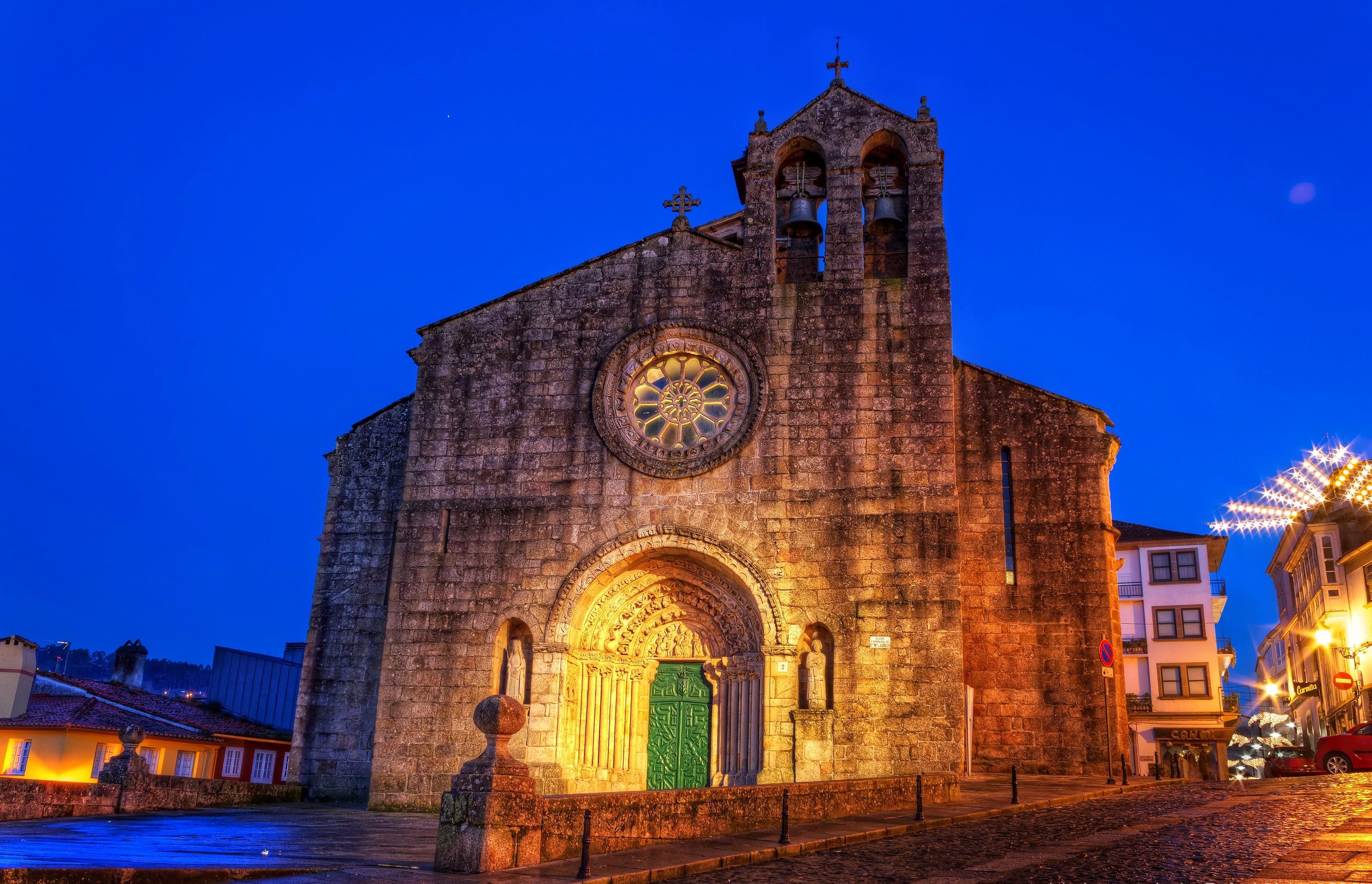 Church in La Coruna, Spain at Night HD Wallpaper