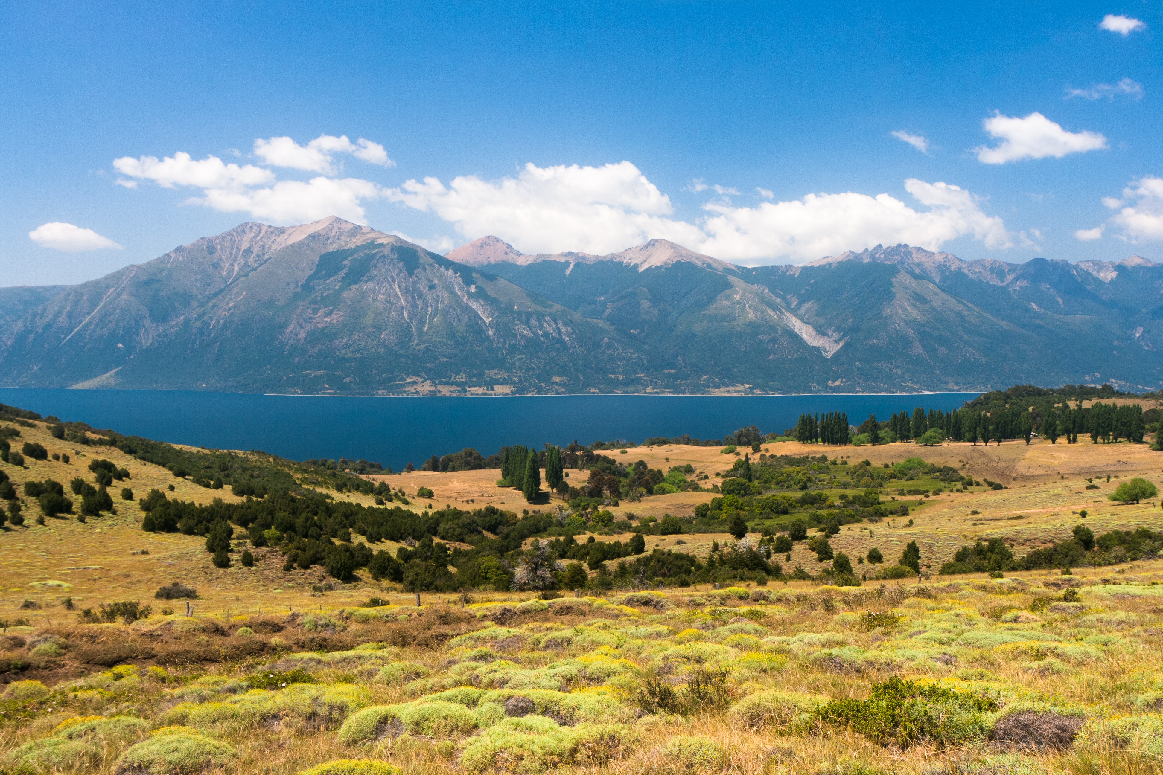 Mountains and Lake in Argentina HD Wallpaper