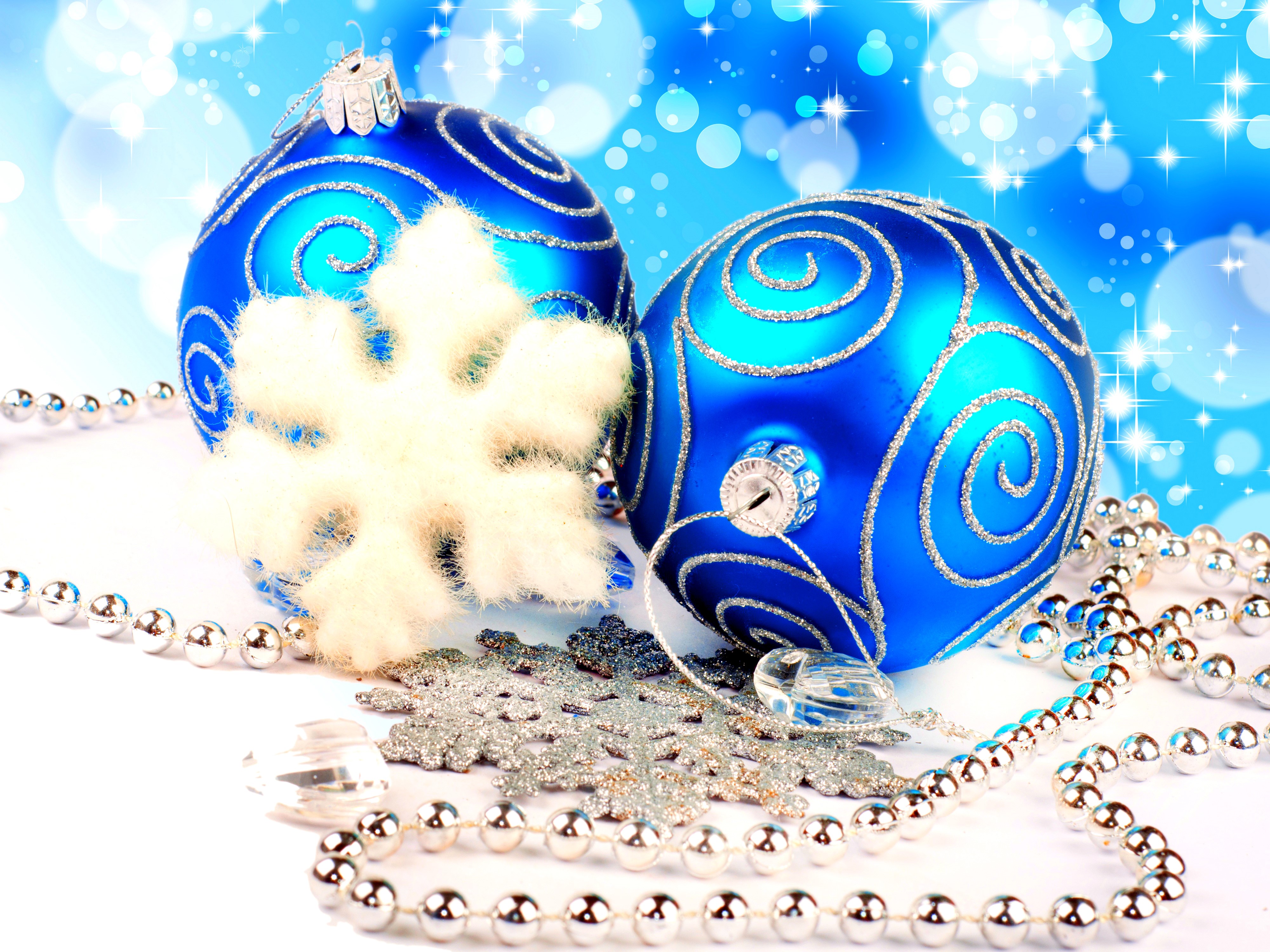 Two blue Christmas balls with snowflakes and beads HD Wallpaper