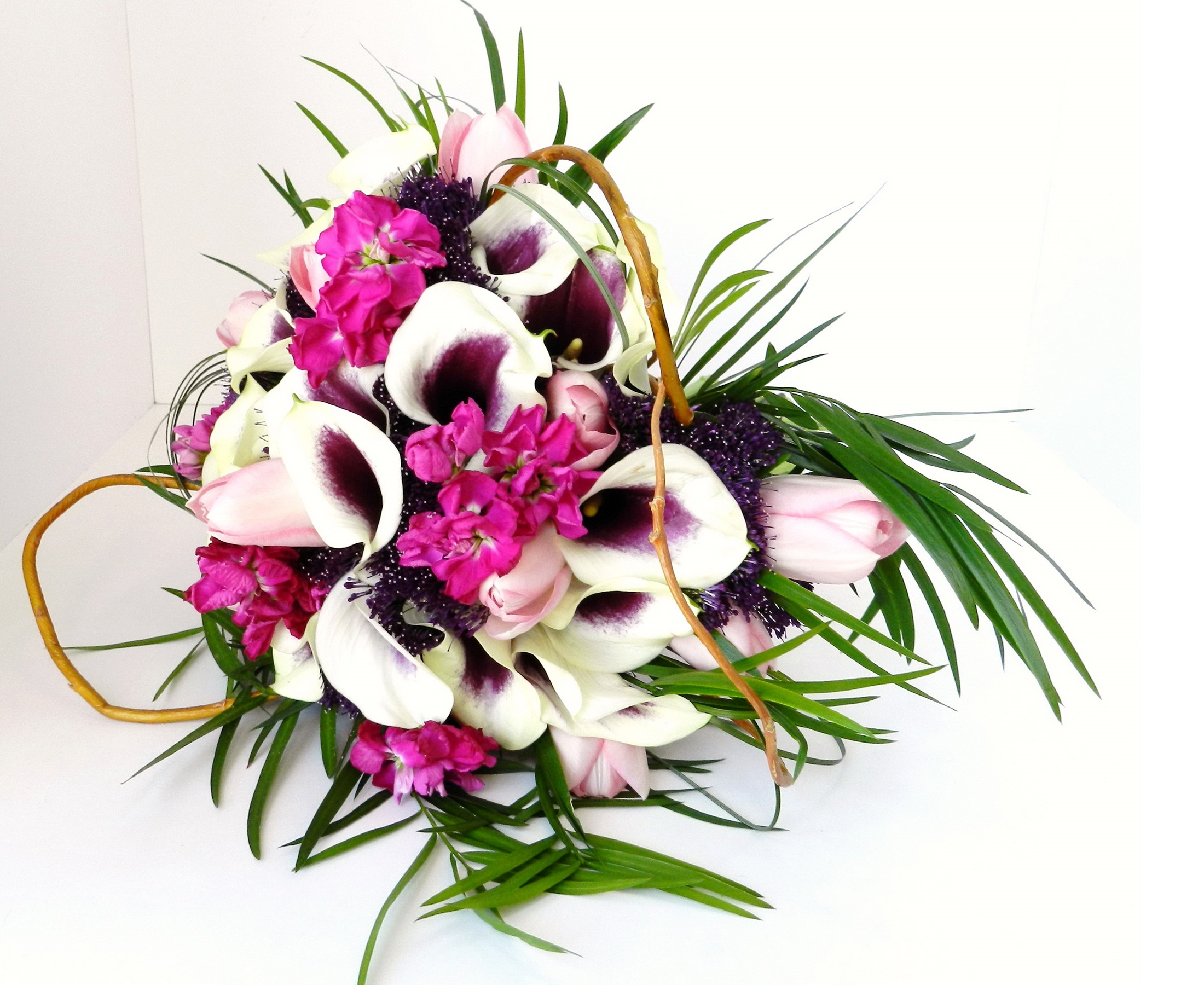 Calla Lilies and Tulips Bouquet HD Wallpaper