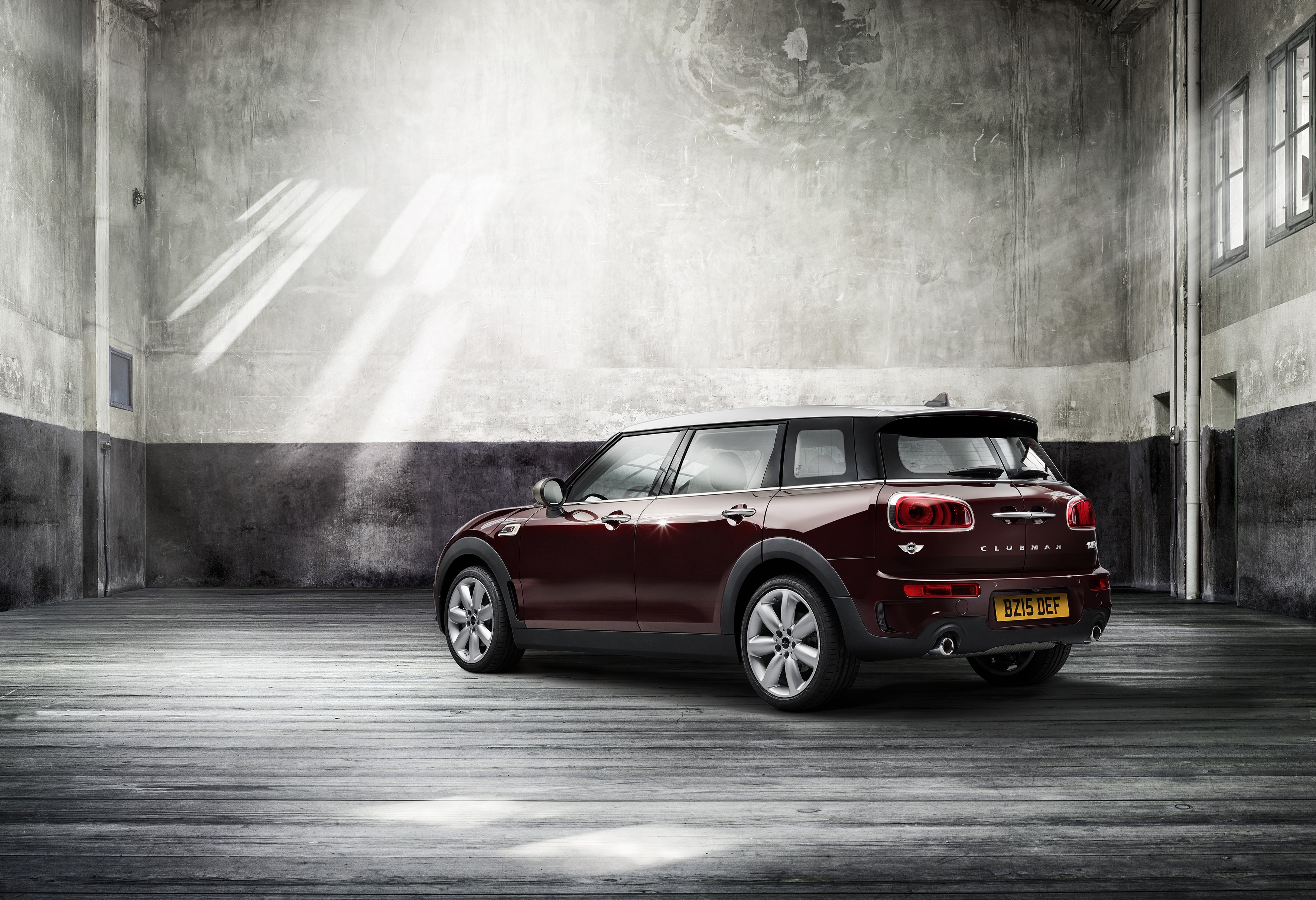 2015 Mini Cooper S Clubman F54 in a warehouse HD Wallpaper