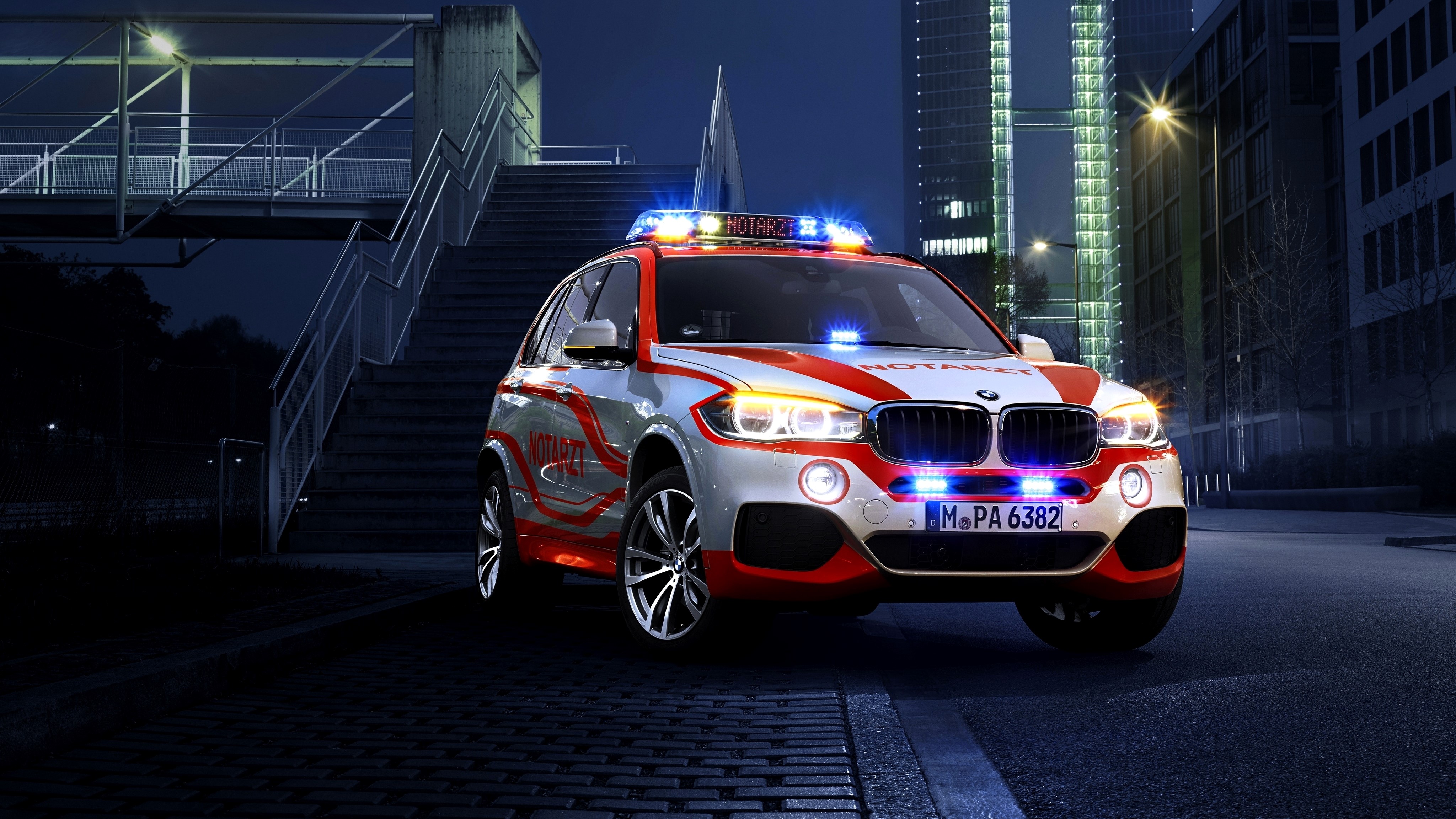 BMW X5 xDrive Notarzt F15 Emergency Vehicle at Night HD Wallpaper