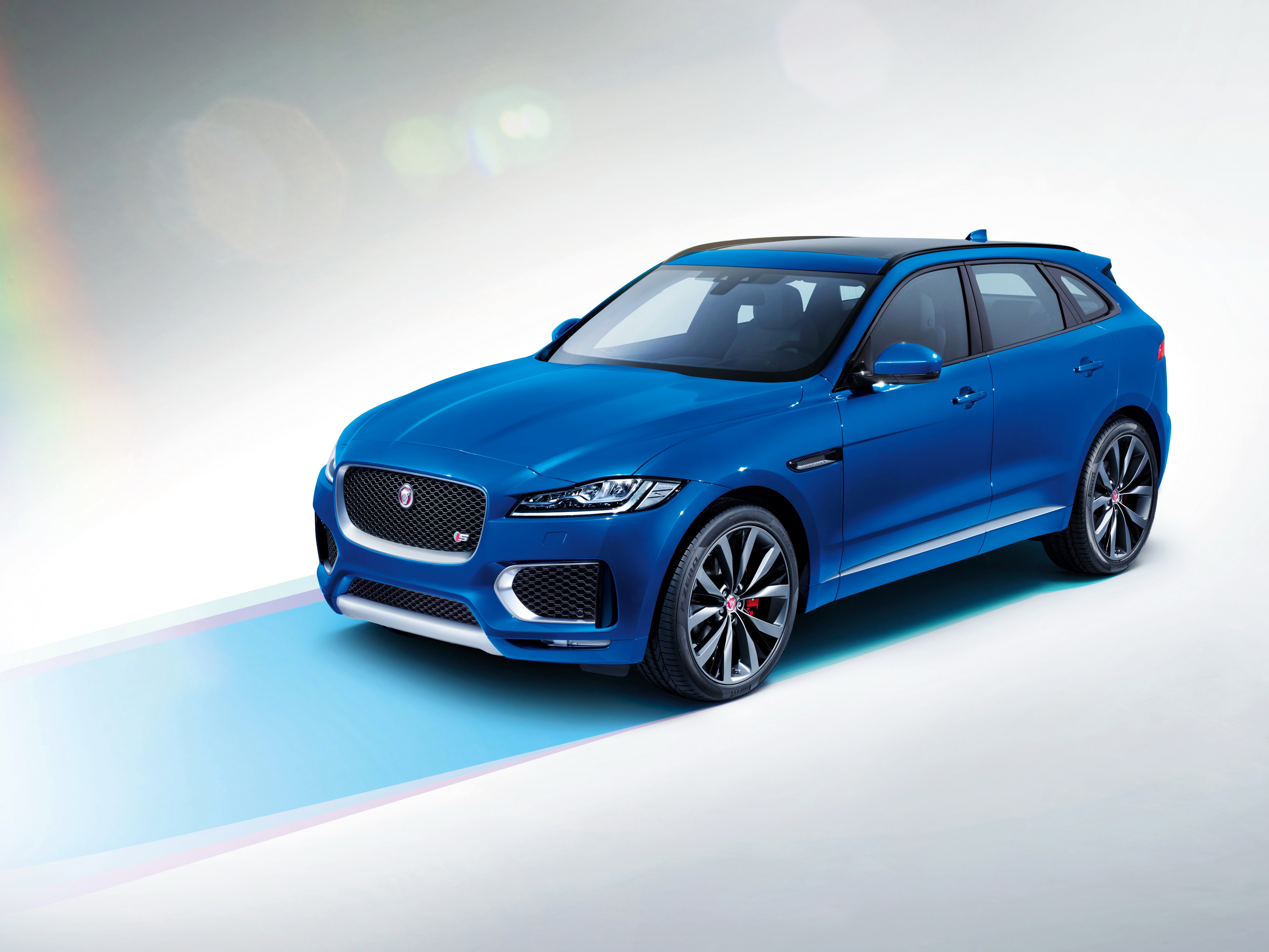 Blue 2015 Jaguar F-Pace LE S HD Wallpaper