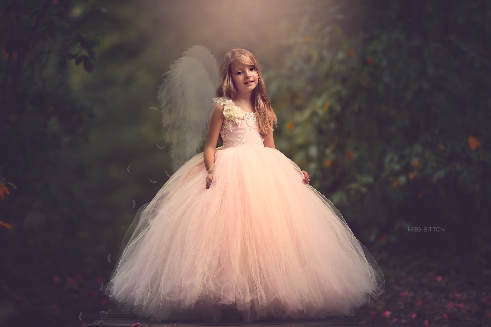 Little girl in a pink dress with angel wings HD Wallpaper