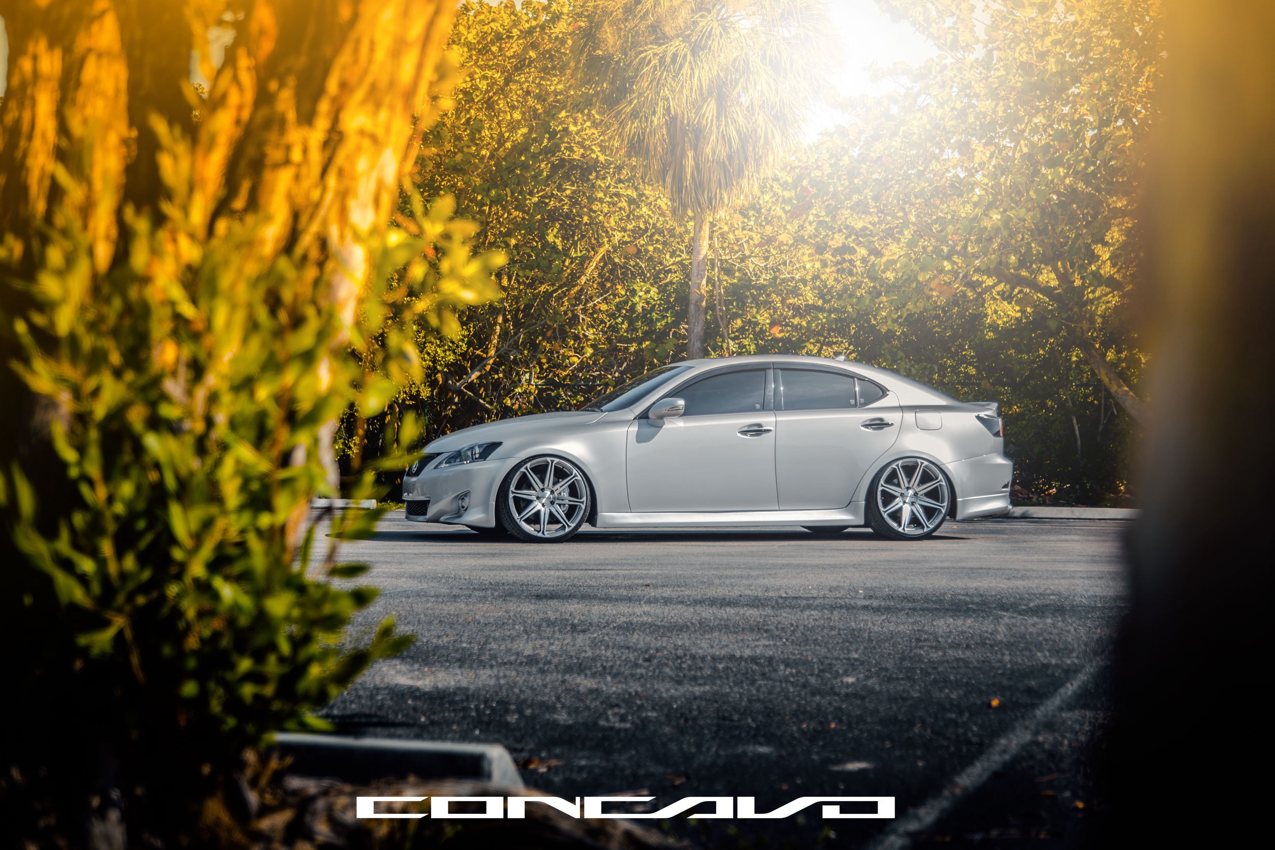Concavo Lexus IS250 side view HD Wallpaper