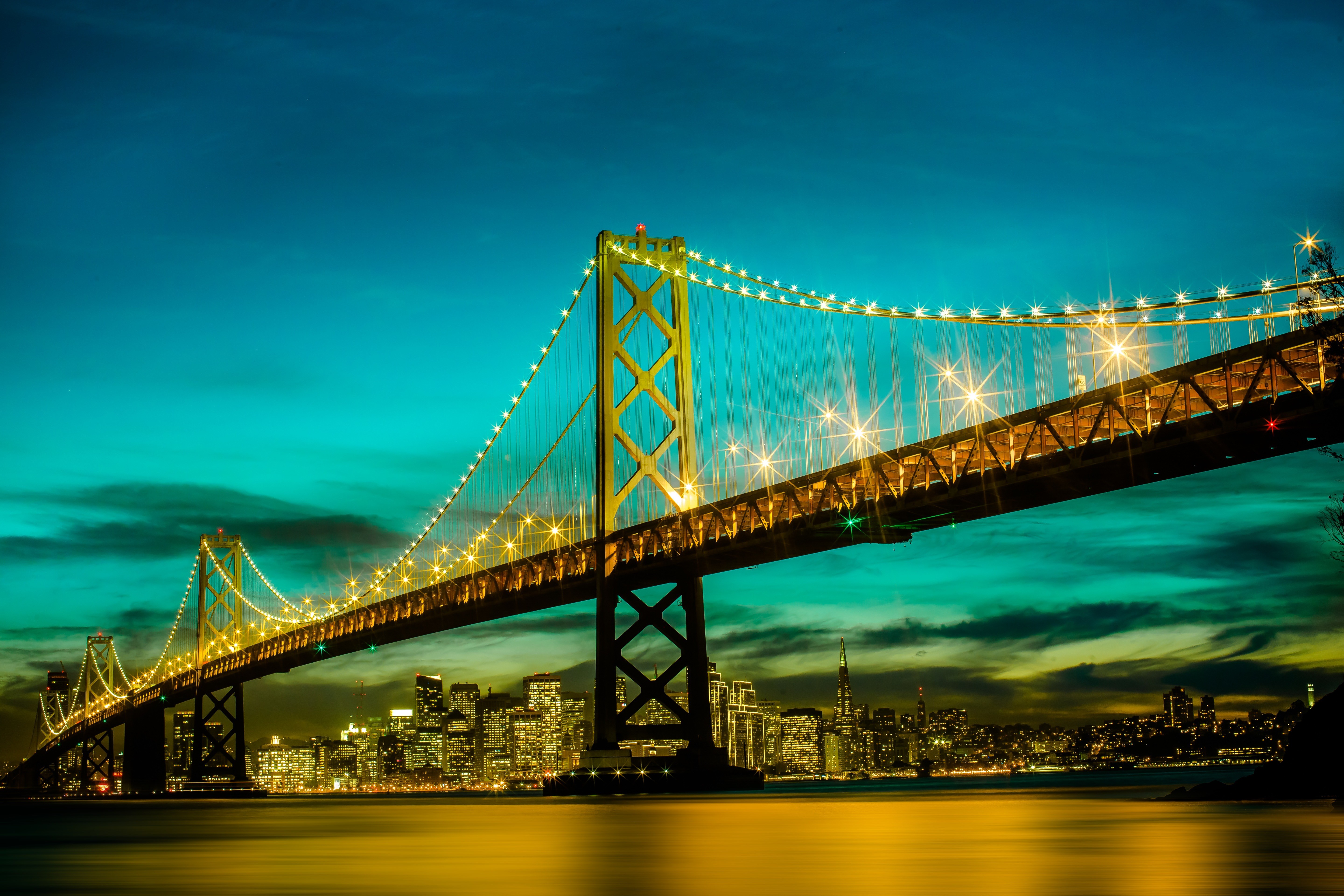 San Francisco Bay Bridge at Night HD Wallpaper