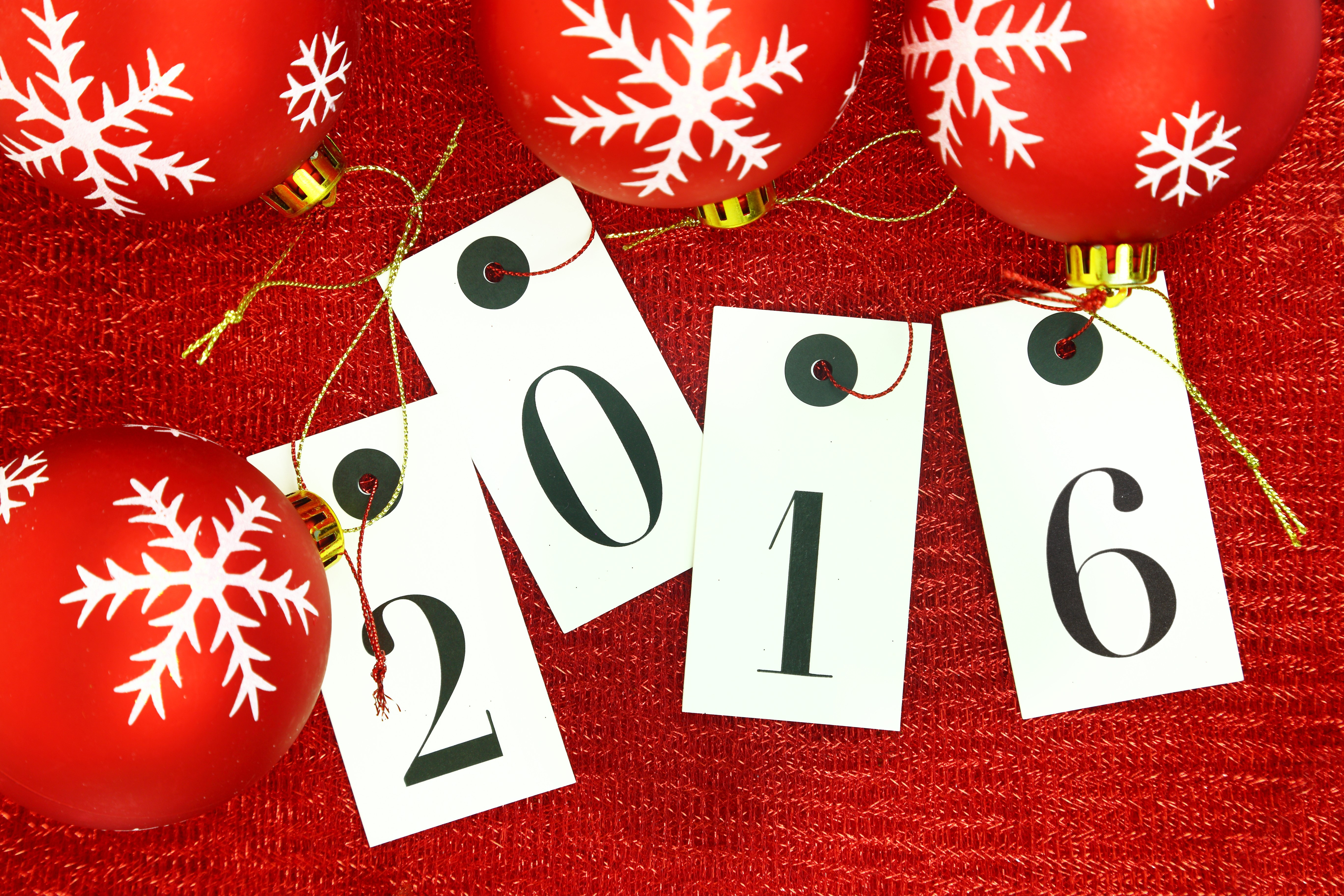 Christmas Ornaments and 2016 Tags HD Wallpaper