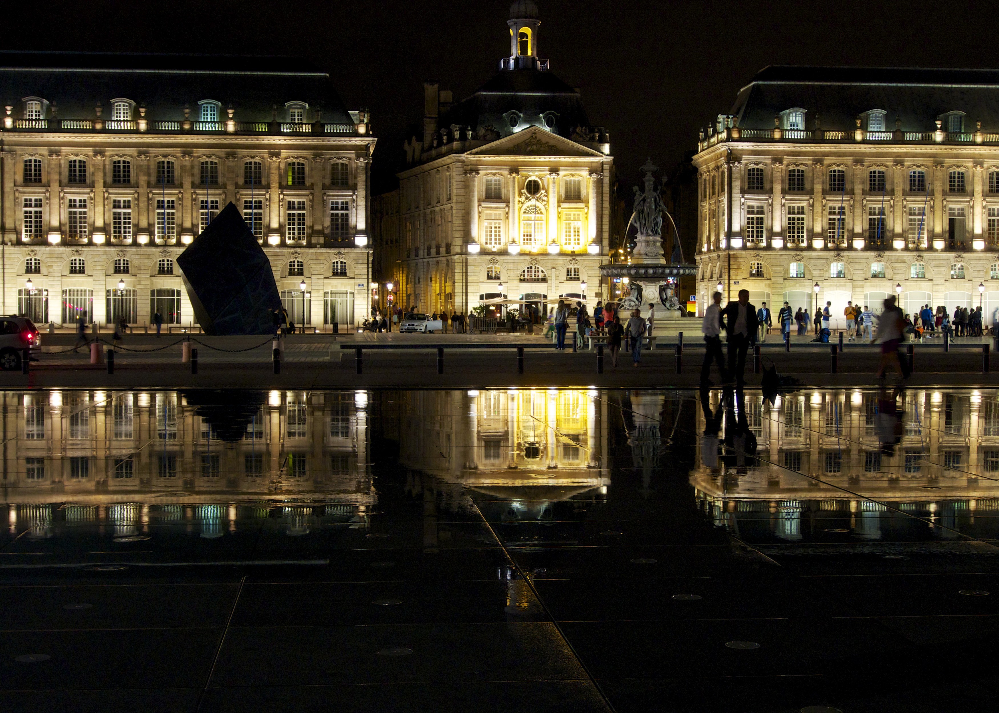 Place de la Bourse Bordeaux at Night with Reflections HD Wallpaper