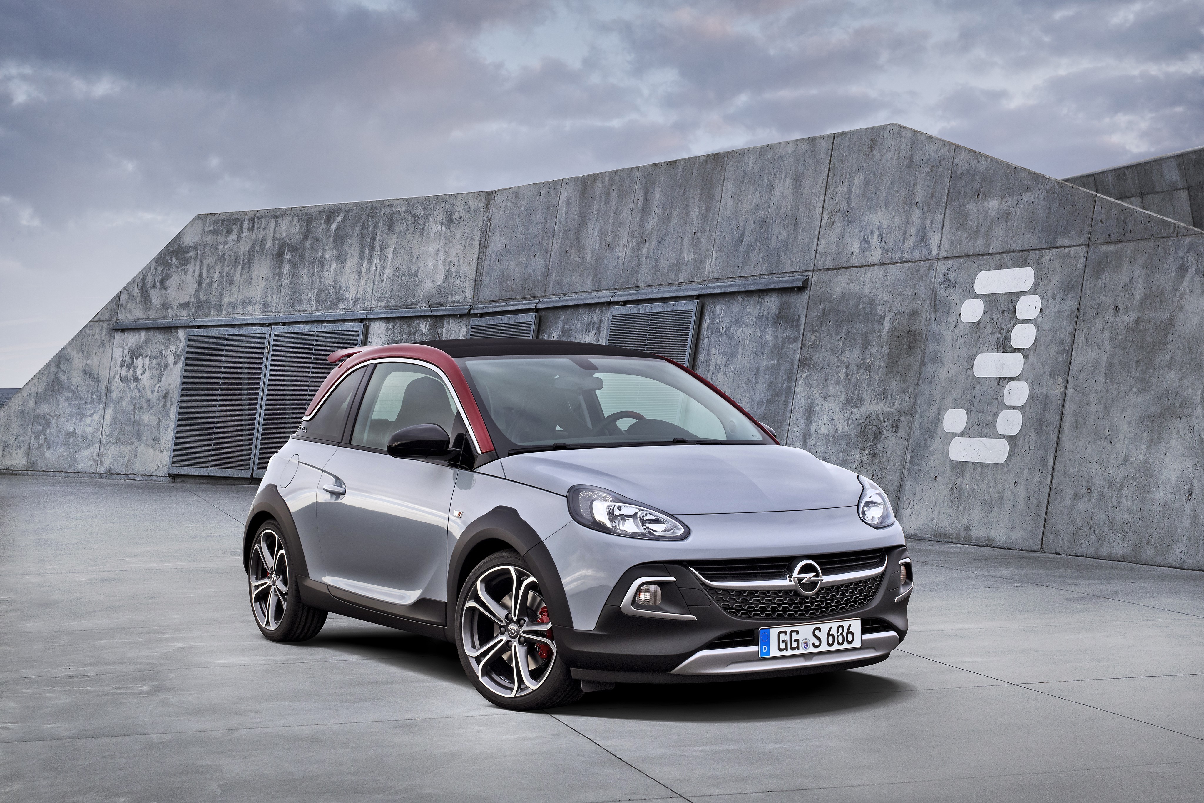 2015 Opel Adam Rocks S HD Wallpaper
