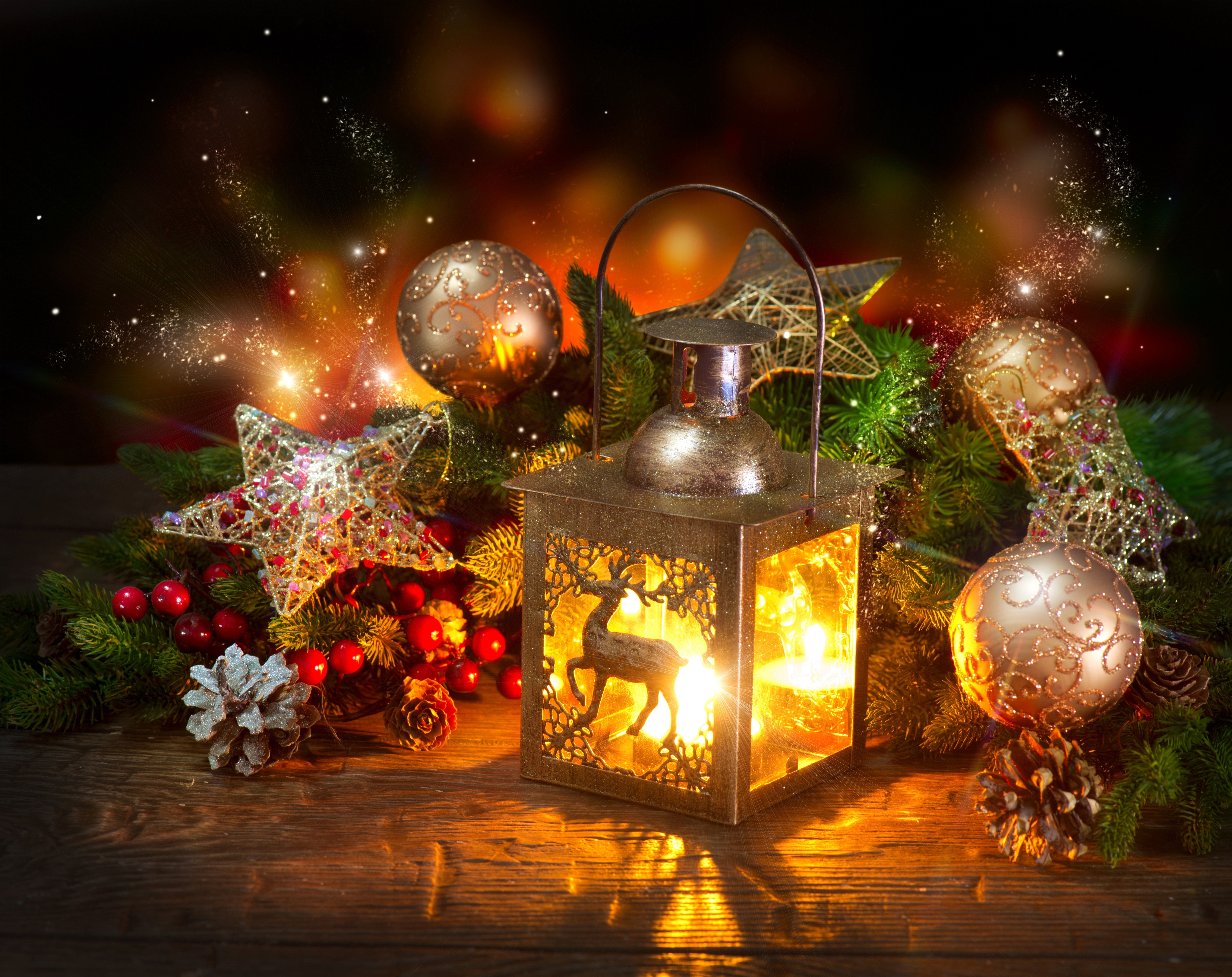 Christmas lantern with ornaments and pine cones HD Wallpaper