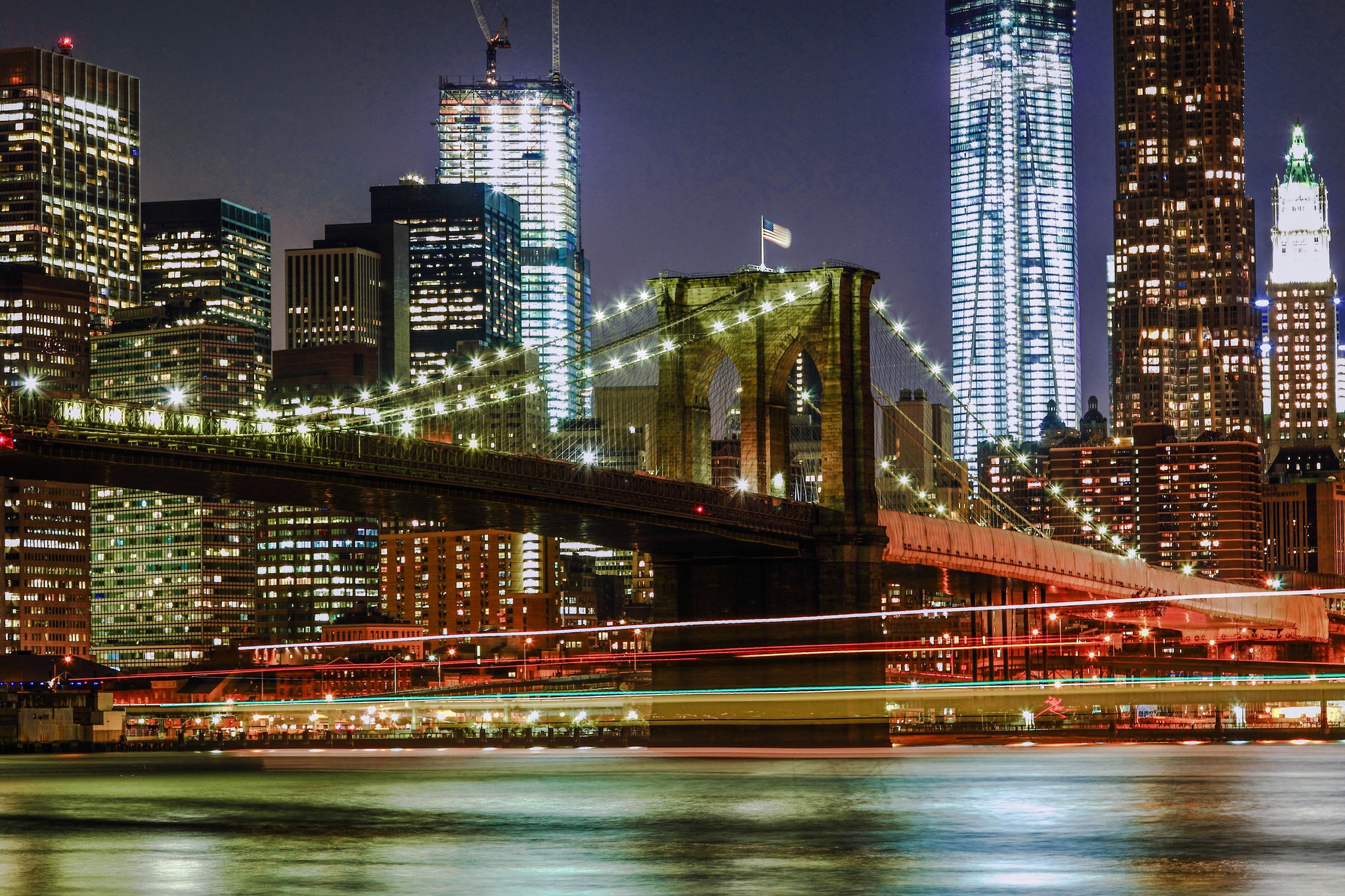 Brooklyn Bridge and New York City Skyline at Night HD Wallpaper