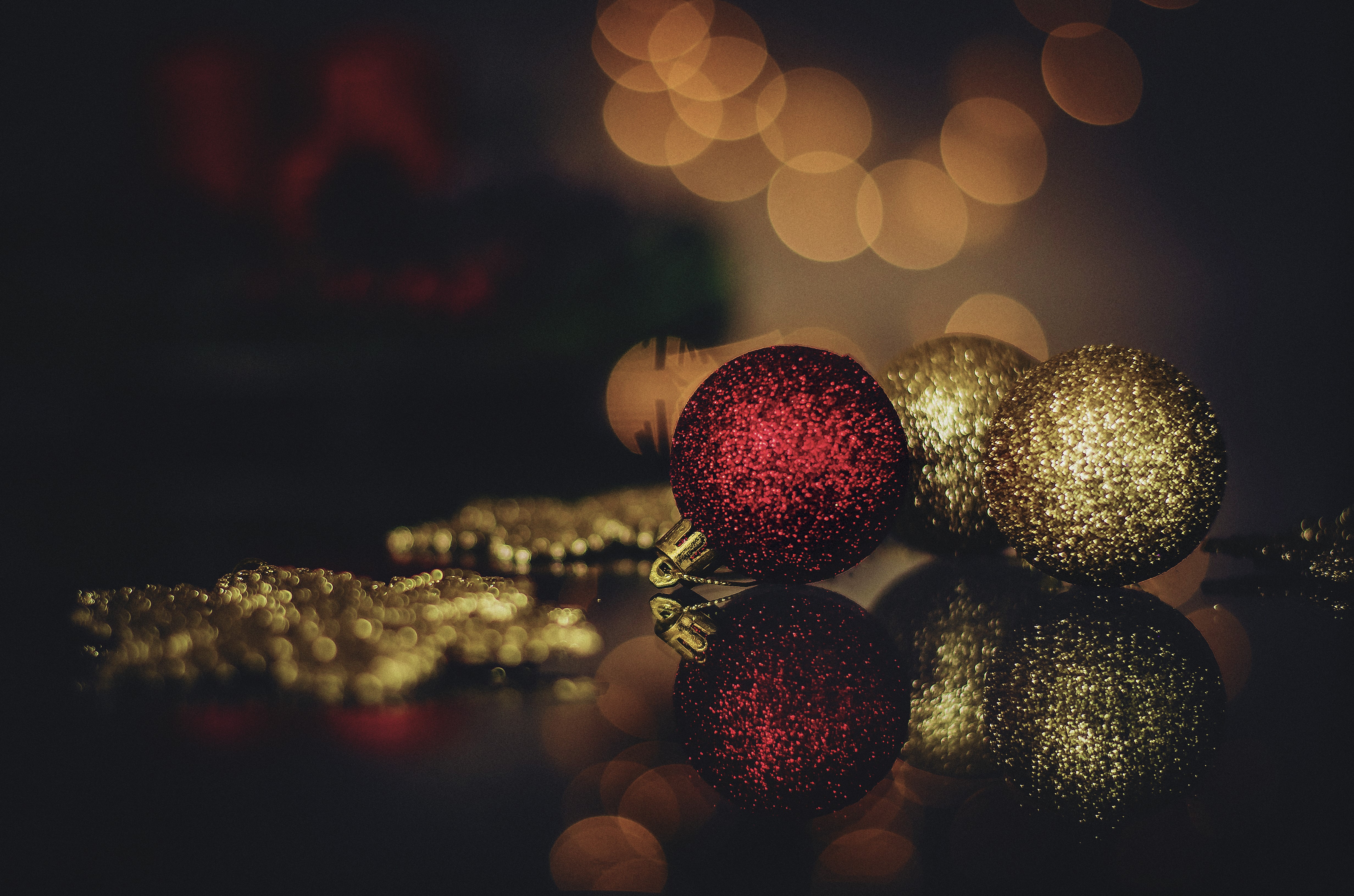 Christmas balls with bokeh lights HD Wallpaper