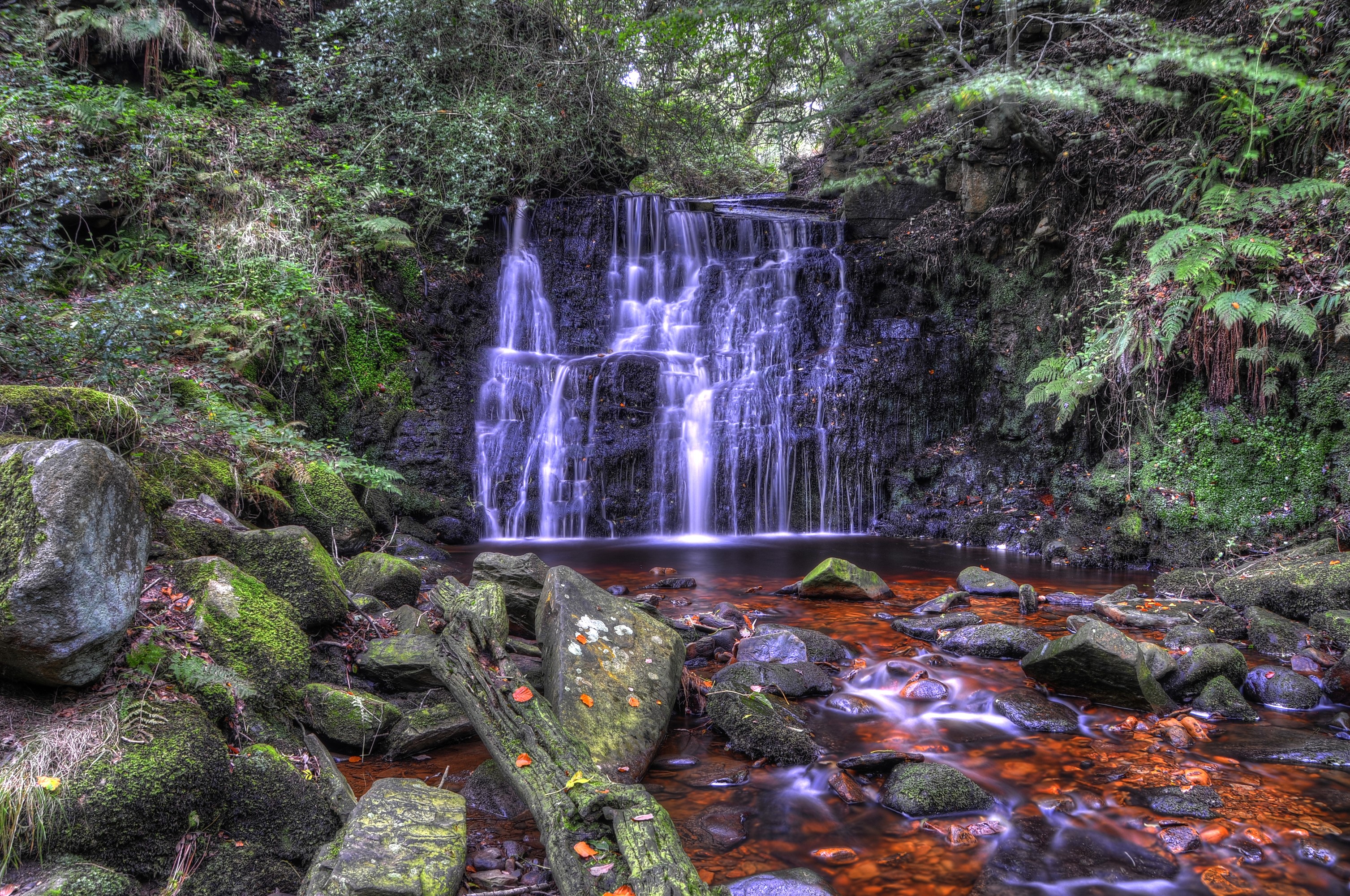 Waterfall in Rivington, England with mossy stones HD Wallpaper