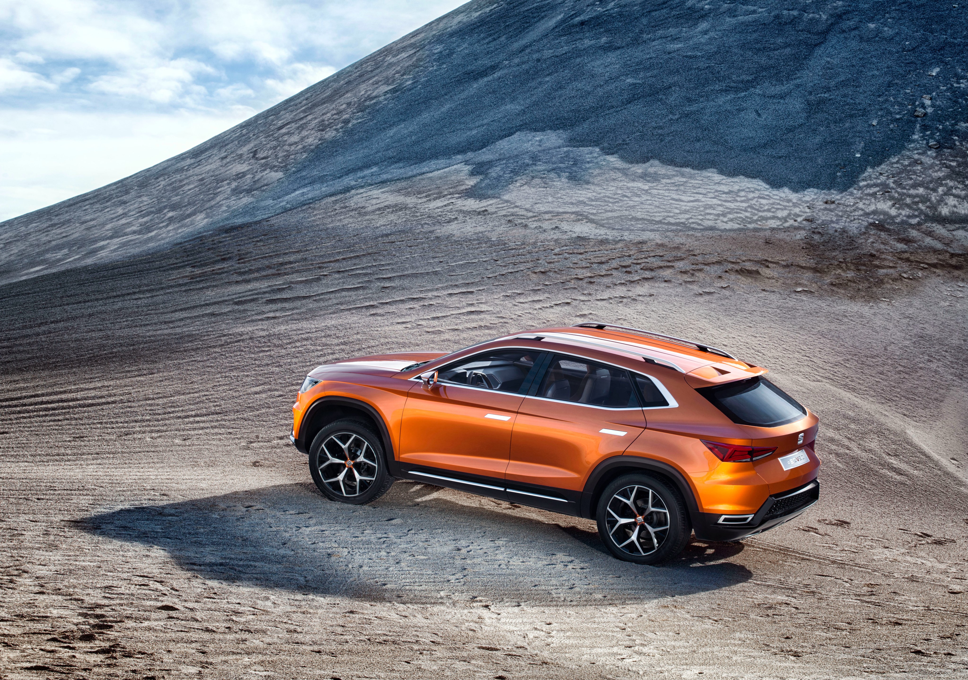 4K Orange Seat 20V20 Concept Car in Mountains HD Wallpaper