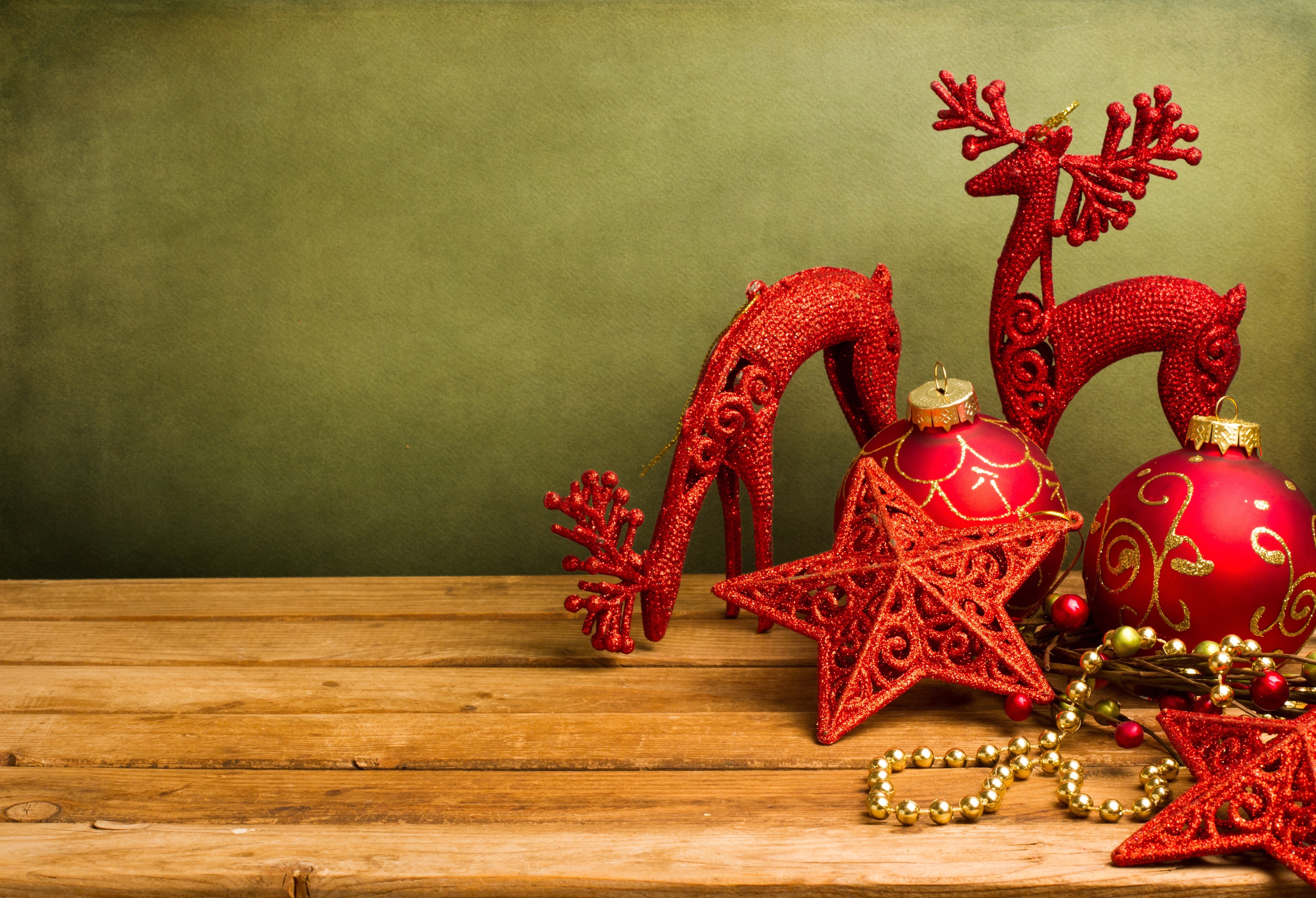 Christmas ornaments with deer and stars HD Wallpaper