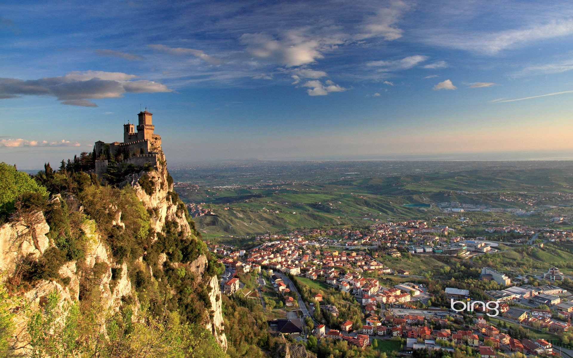 Guaita Tower on Monte Titano, San Marino HD Wallpaper