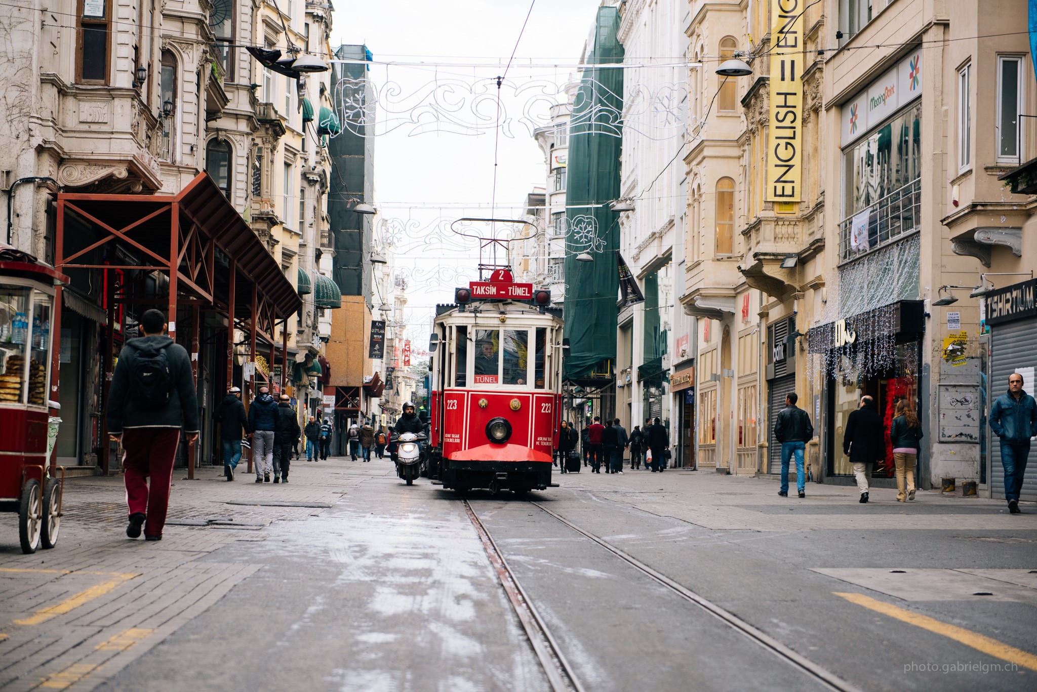 Red tram on a street in Istanbul HD Wallpaper