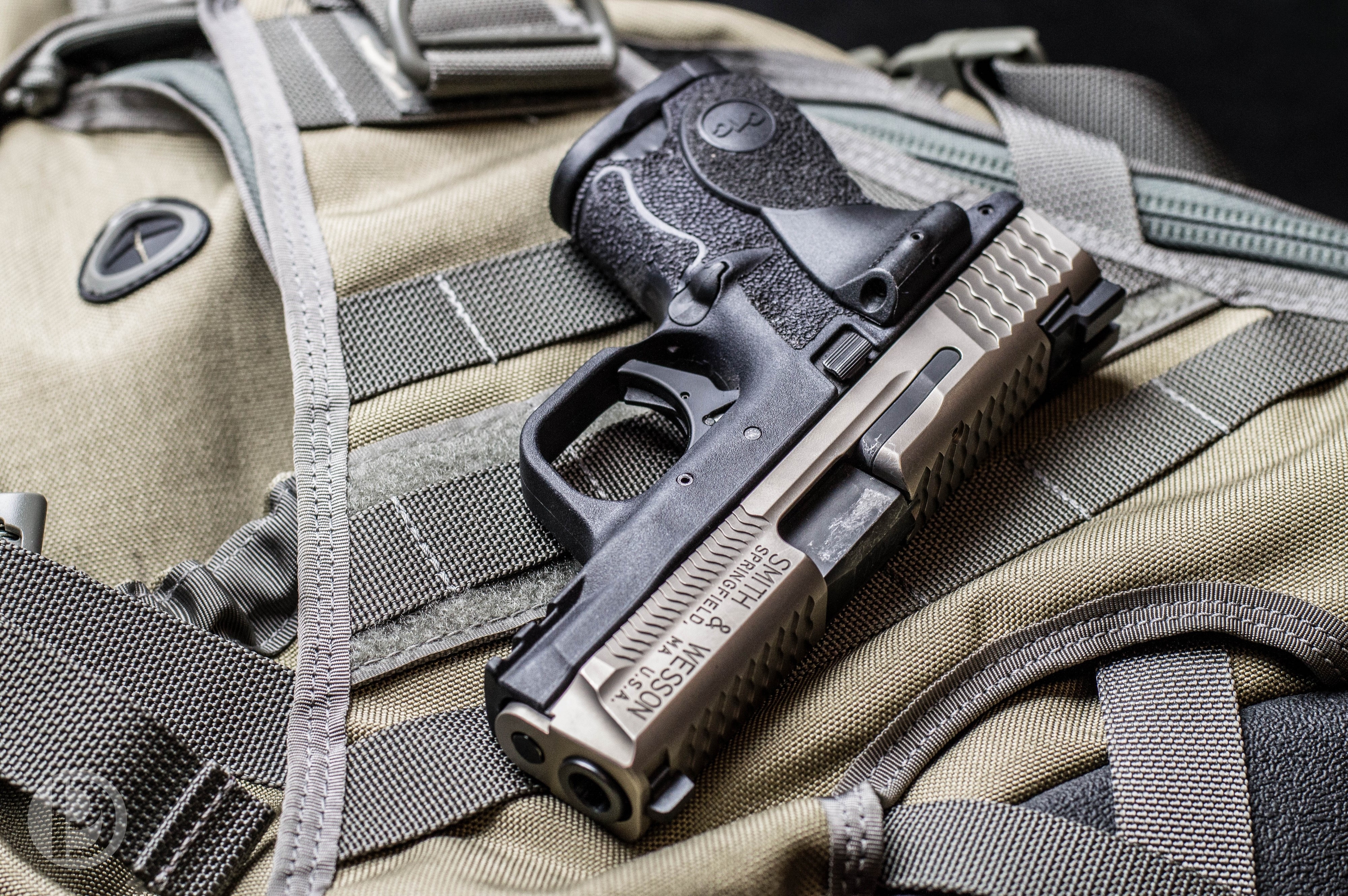 4K Smith & Wesson Pistol on Tactical Backpack HD Wallpaper