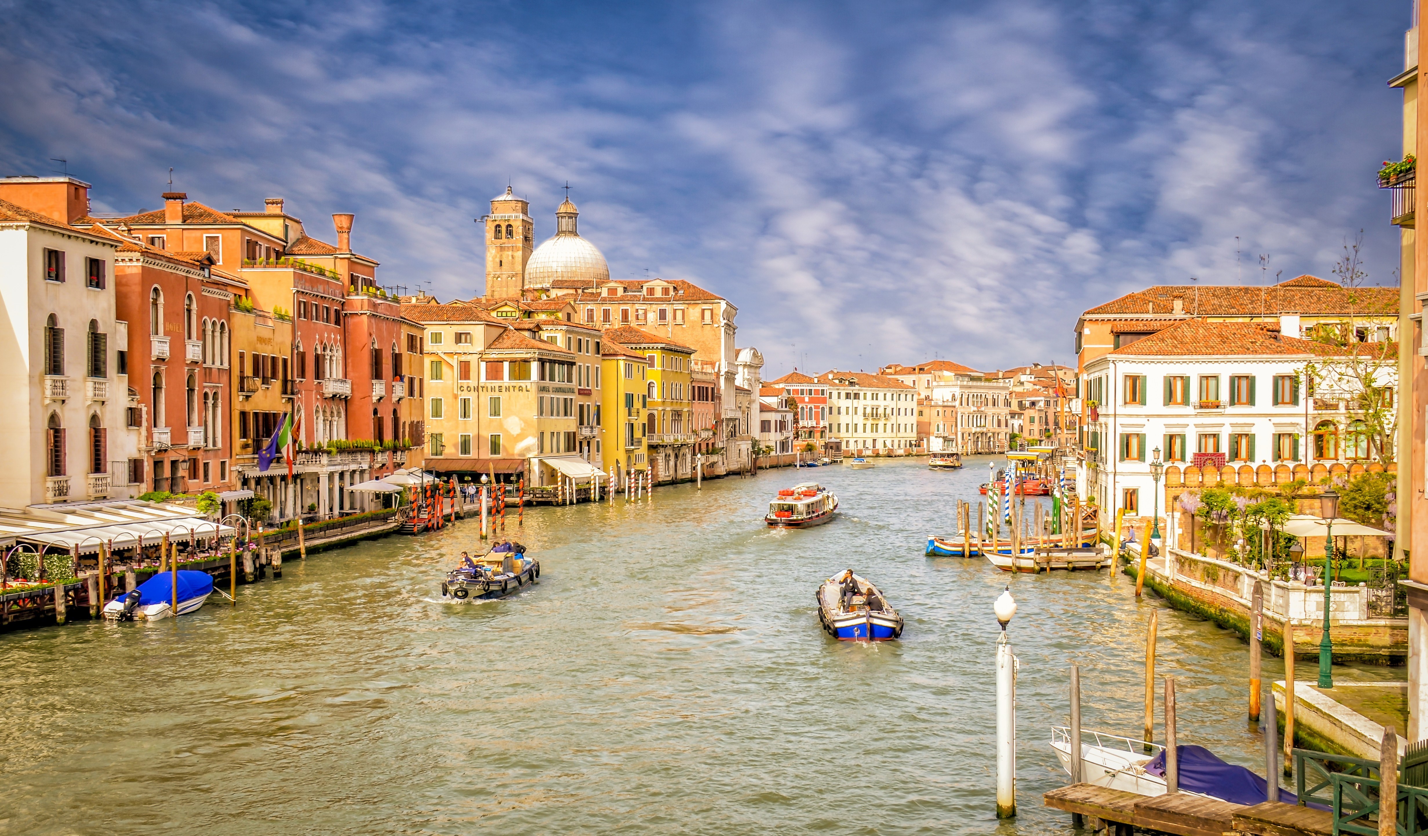 Venice Canal with Motorboats and Houses HD Wallpaper
