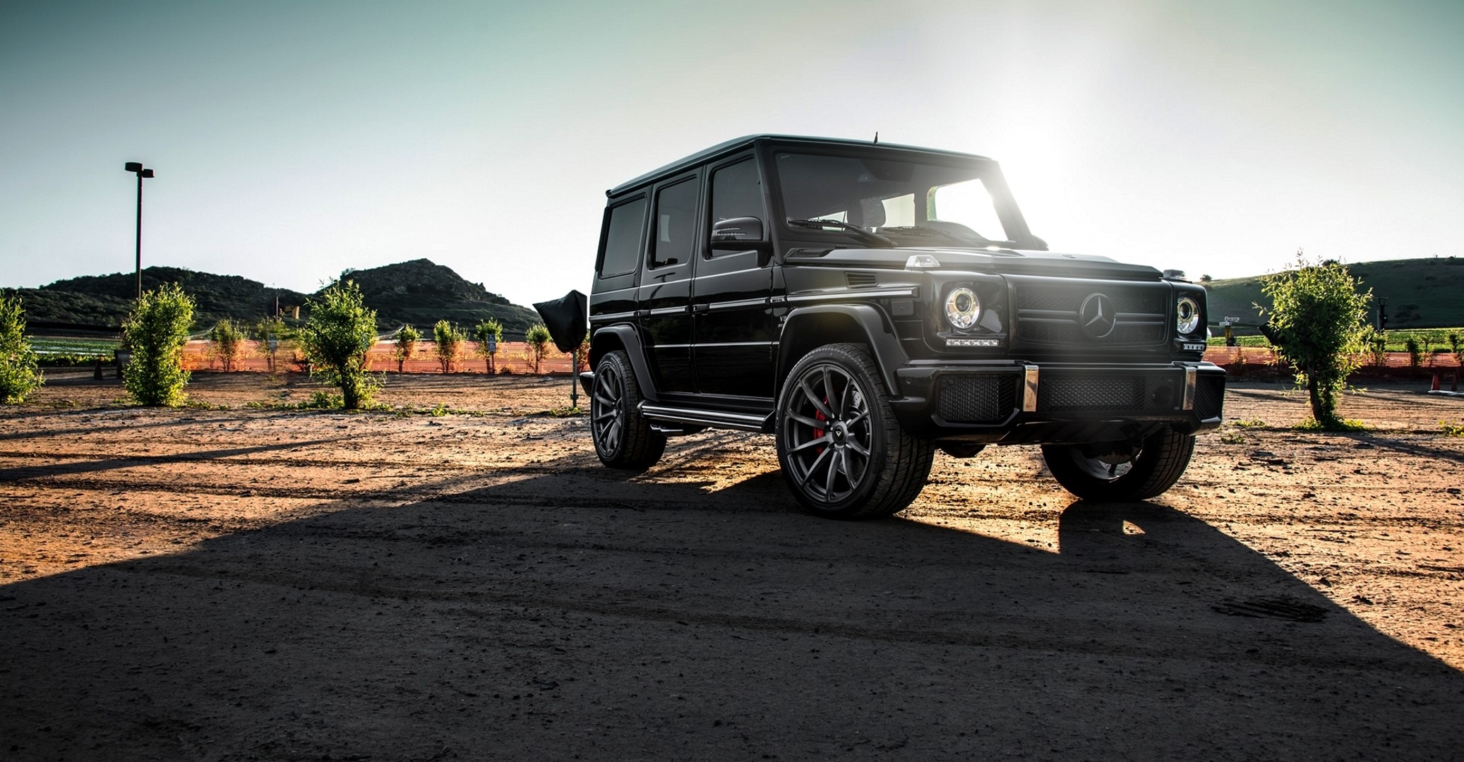 Black Mercedes-Benz G 63 AMG G-Class SUV HD Wallpaper