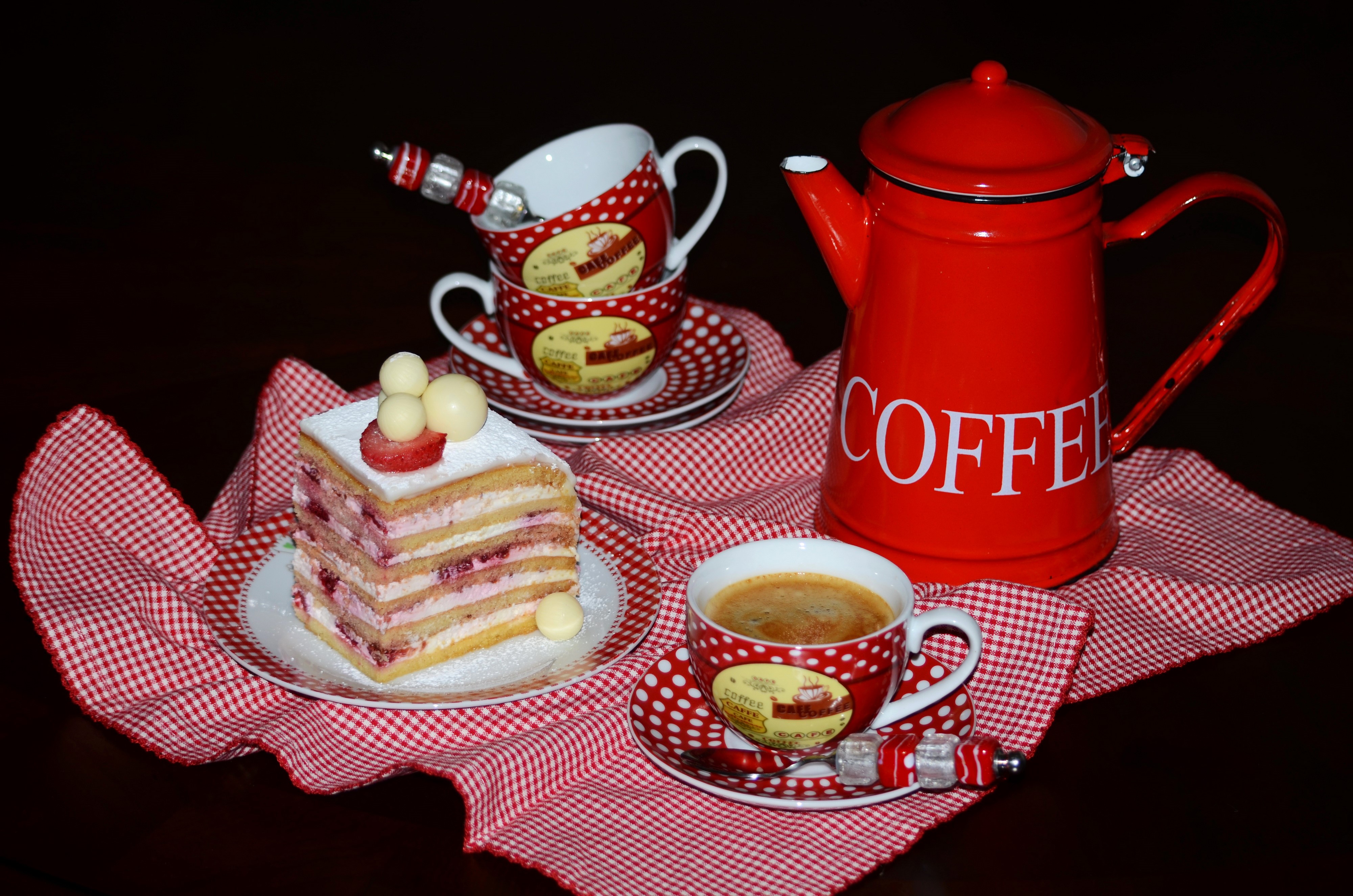 Coffee and cake with red polka dot cups and pot HD Wallpaper