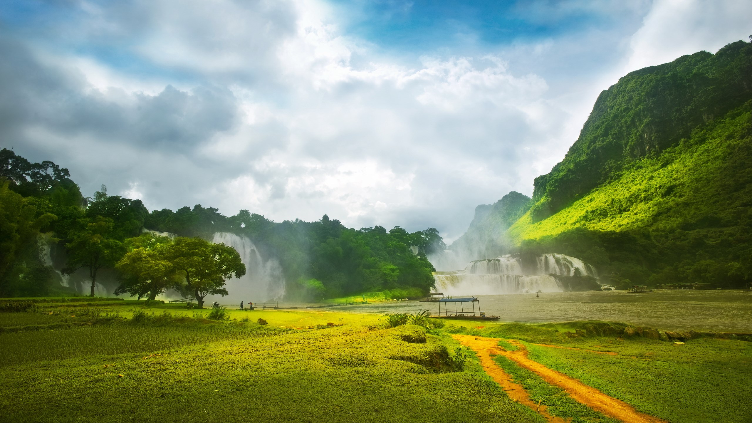 Ban Gioc Waterfall in Vietnam HD Wallpaper