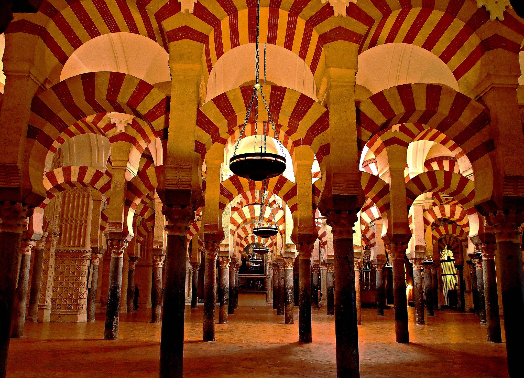 Interior of the Great Mosque of Cordoba, Spain HD Wallpaper