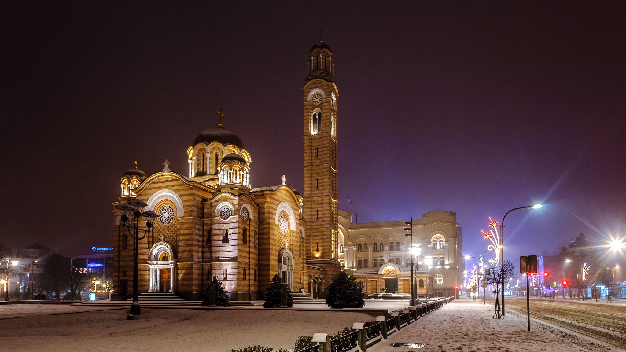 Church in Banja Luka, Bosnia and Herzegovina at Night in Winter HD Wallpaper