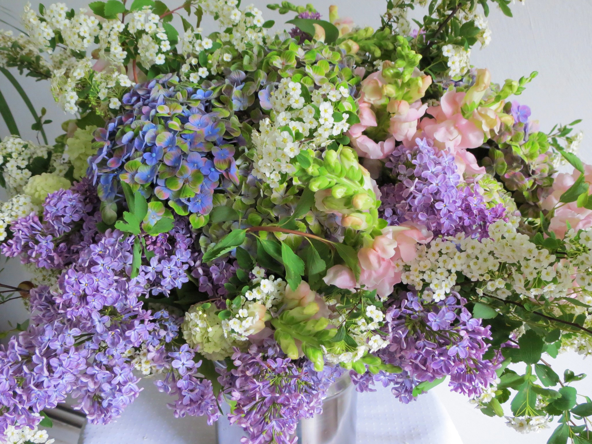 Bouquet of Lilac, Antirrhinum, and Hydrangea flowers HD Wallpaper