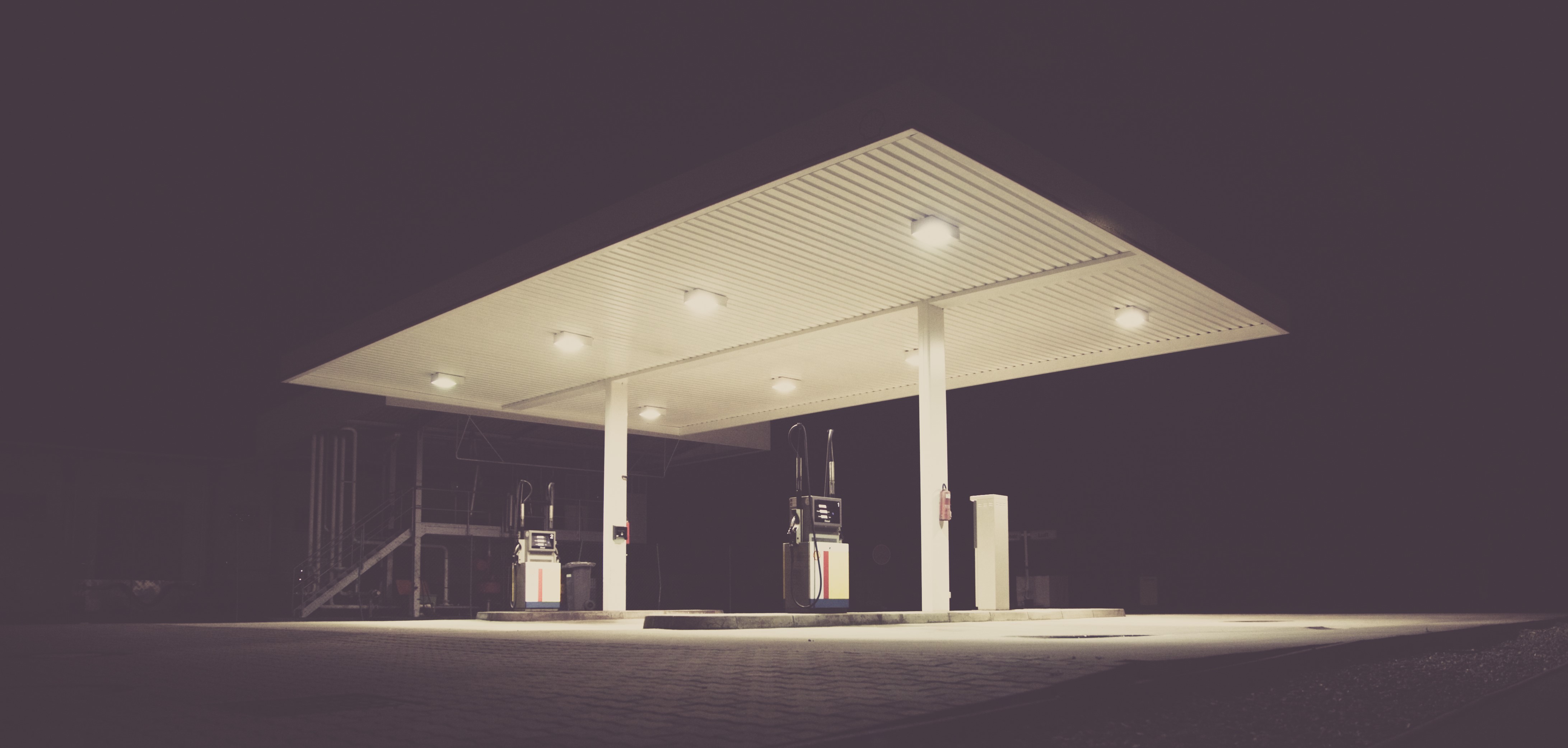 Gas station at night HD Wallpaper