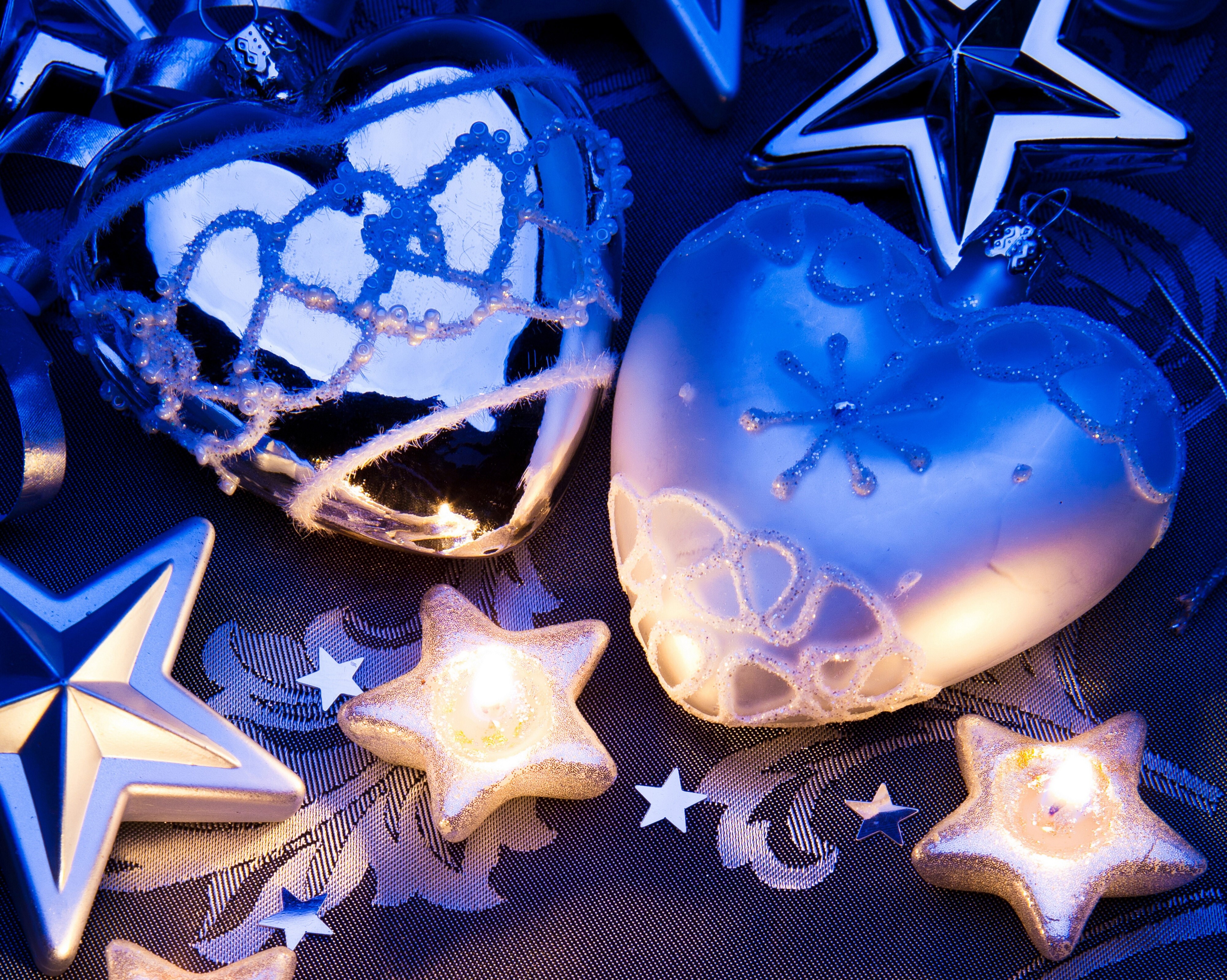 Christmas Heart and Star Ornaments HD Wallpaper