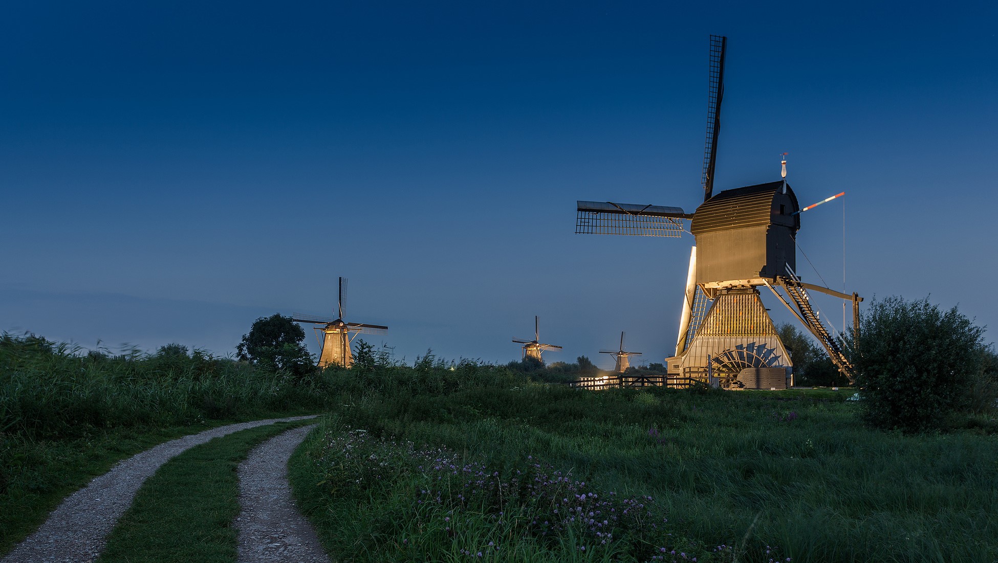 Windmills in the Netherlands at Dusk HD Wallpaper