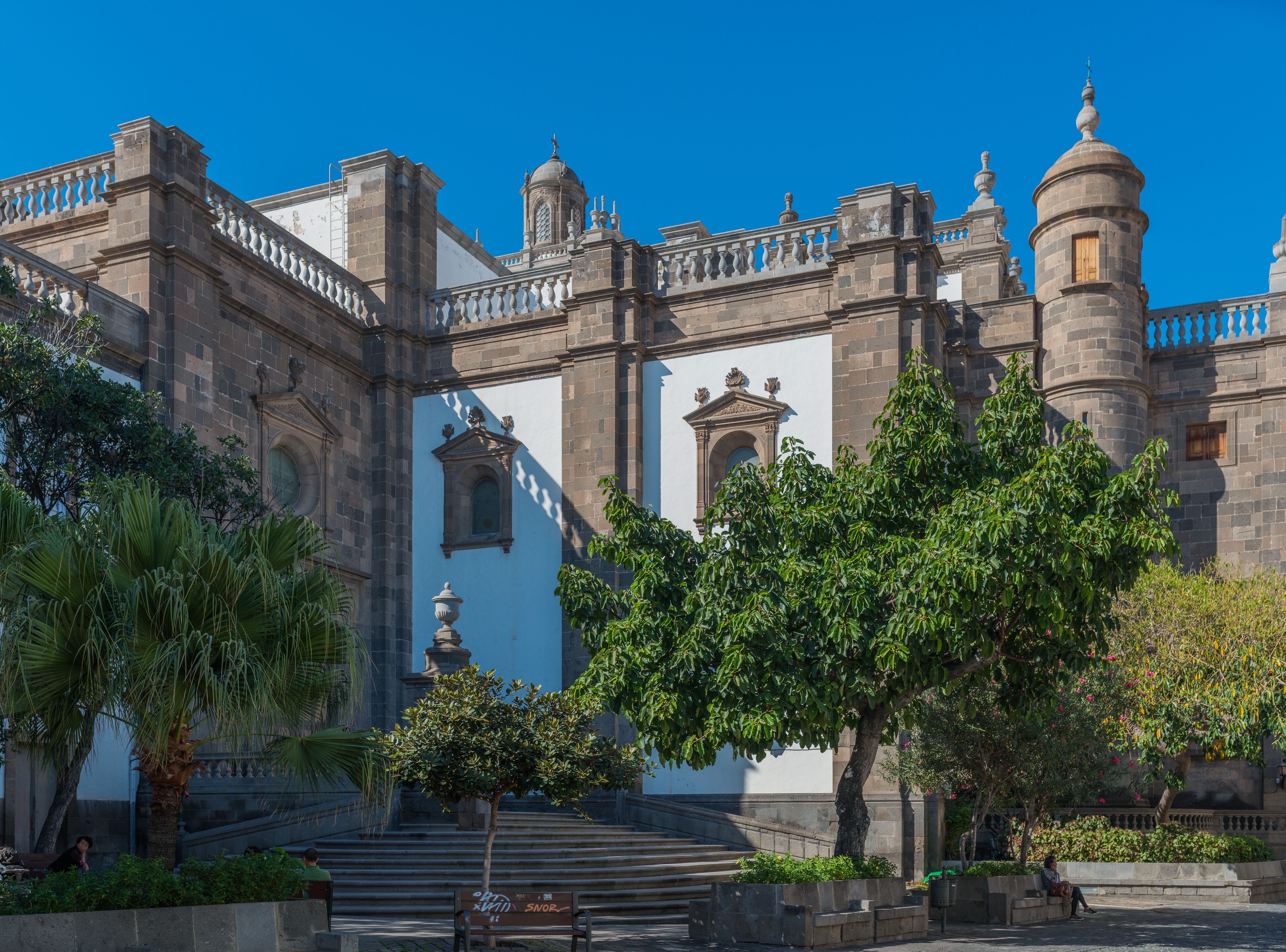 Cathedral of Santa Ana, Las Palmas de Gran Canaria, Spain HD Wallpaper