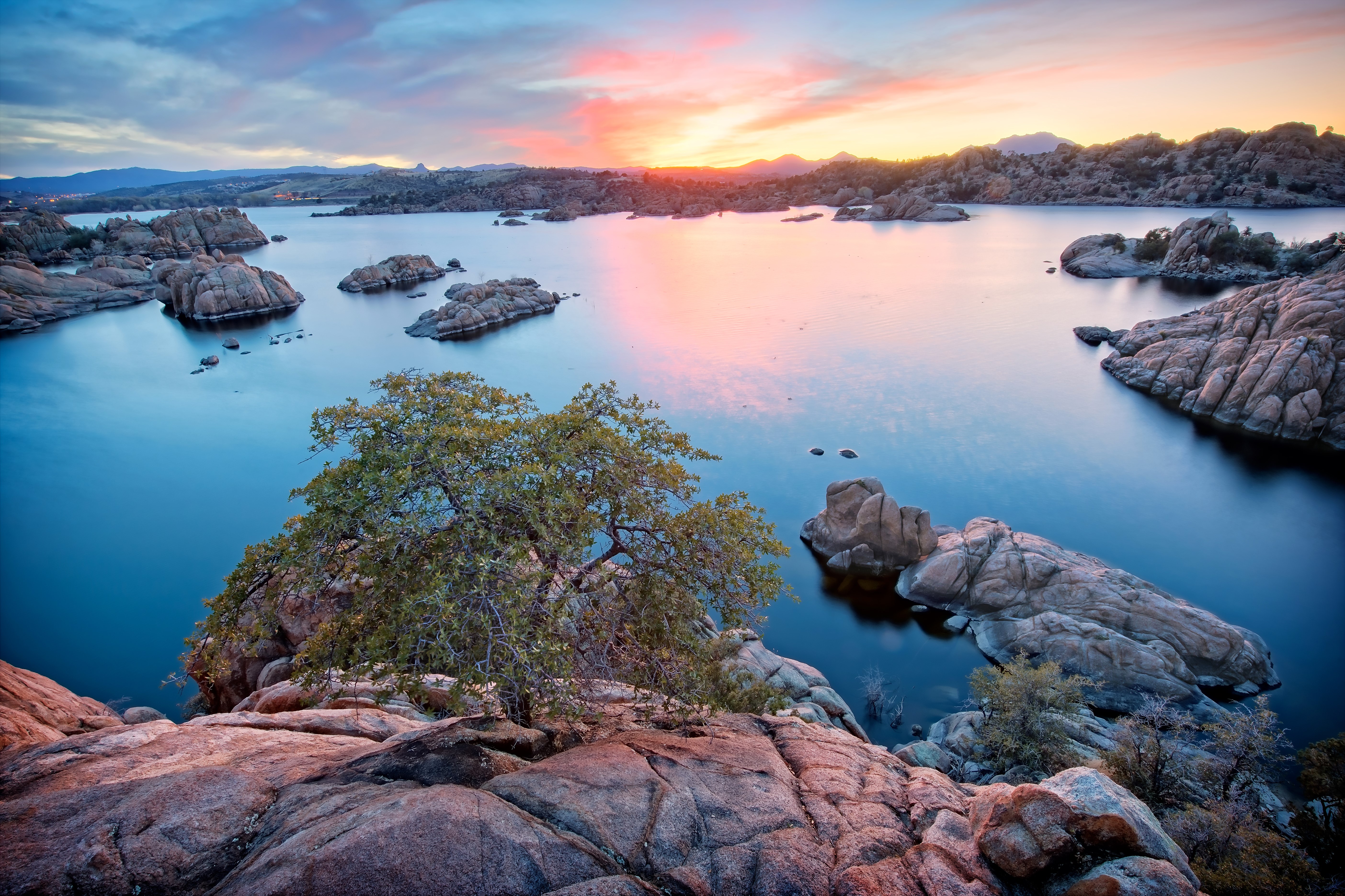Watson Lake in Prescott Arizona USA at Sunset HD Wallpaper