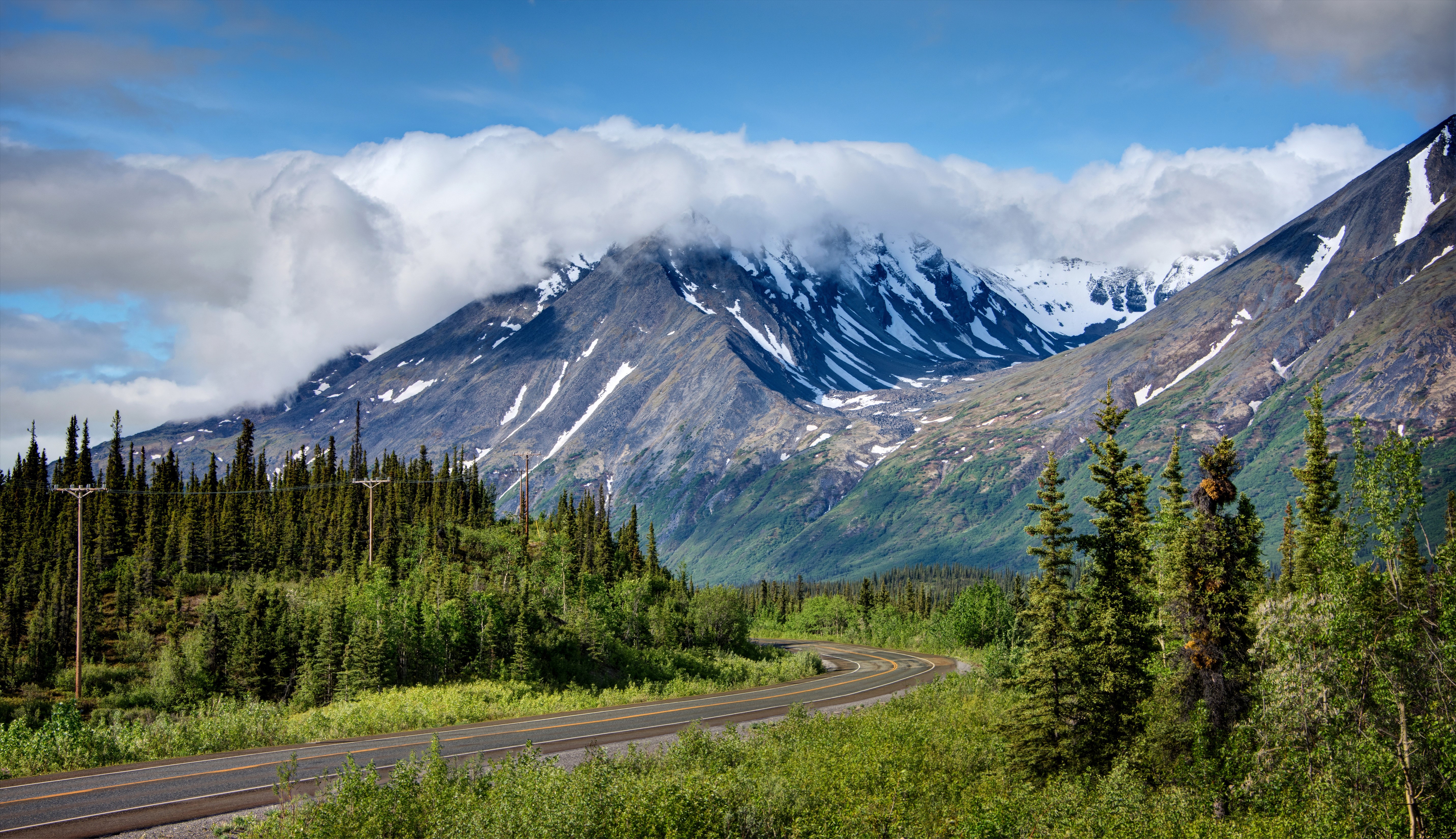 George Parks Highway, Alaska Mountains and Forests HD Wallpaper