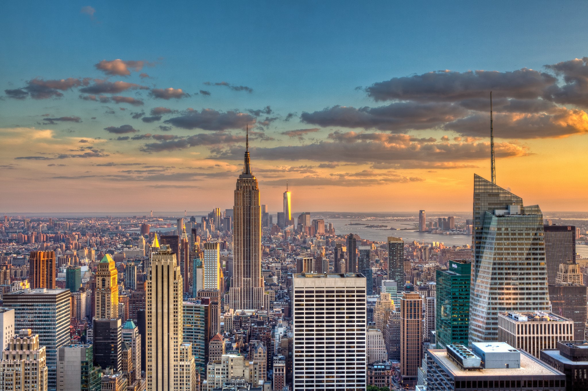 New York City Skyline at Sunset HD Wallpaper