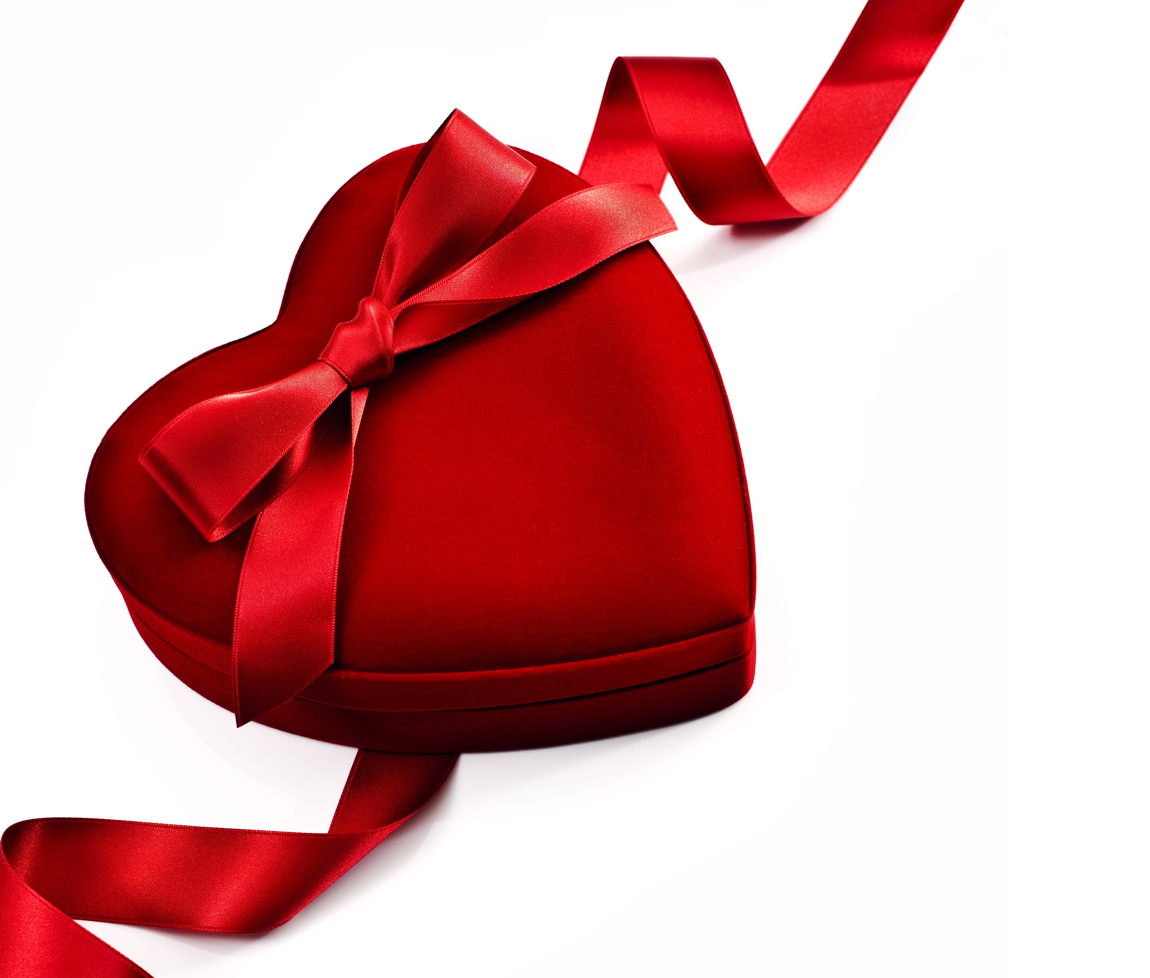 Red Heart-Shaped Gift Box with Ribbon HD Wallpaper