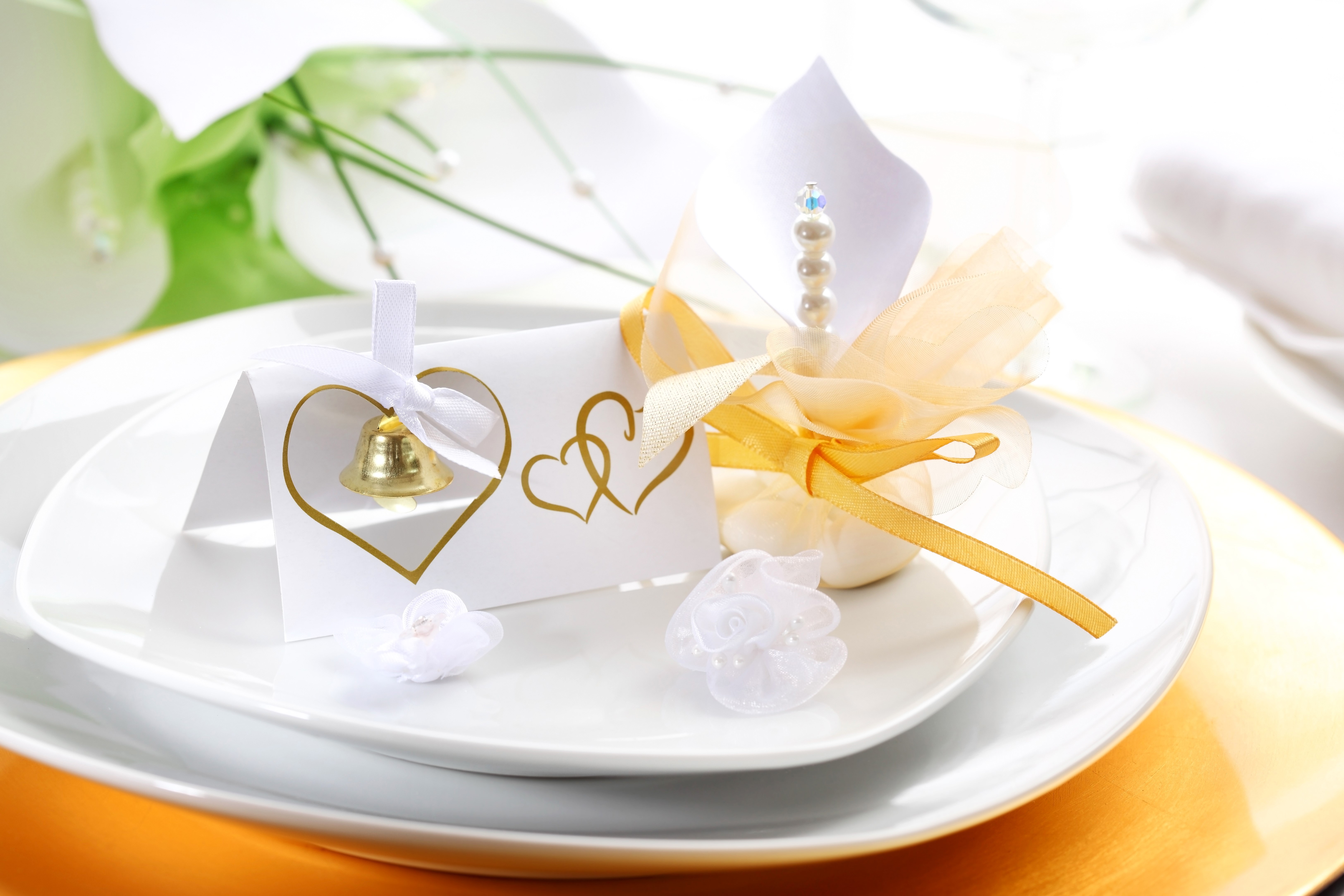 Wedding Favor with Bell and Hearts HD Wallpaper