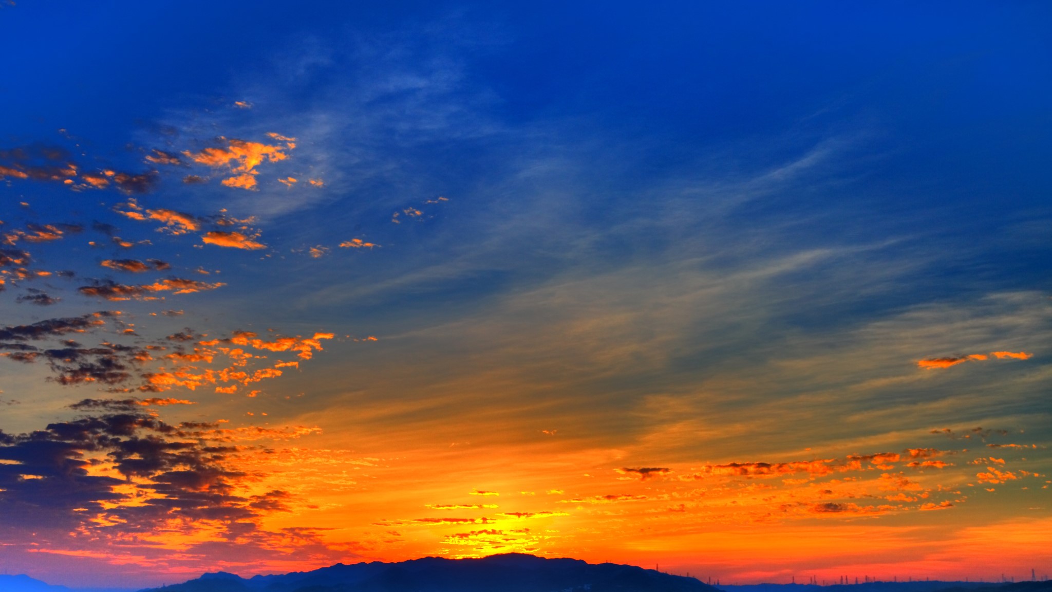 Dramatic Sunset Sky Over Mountains HD Wallpaper