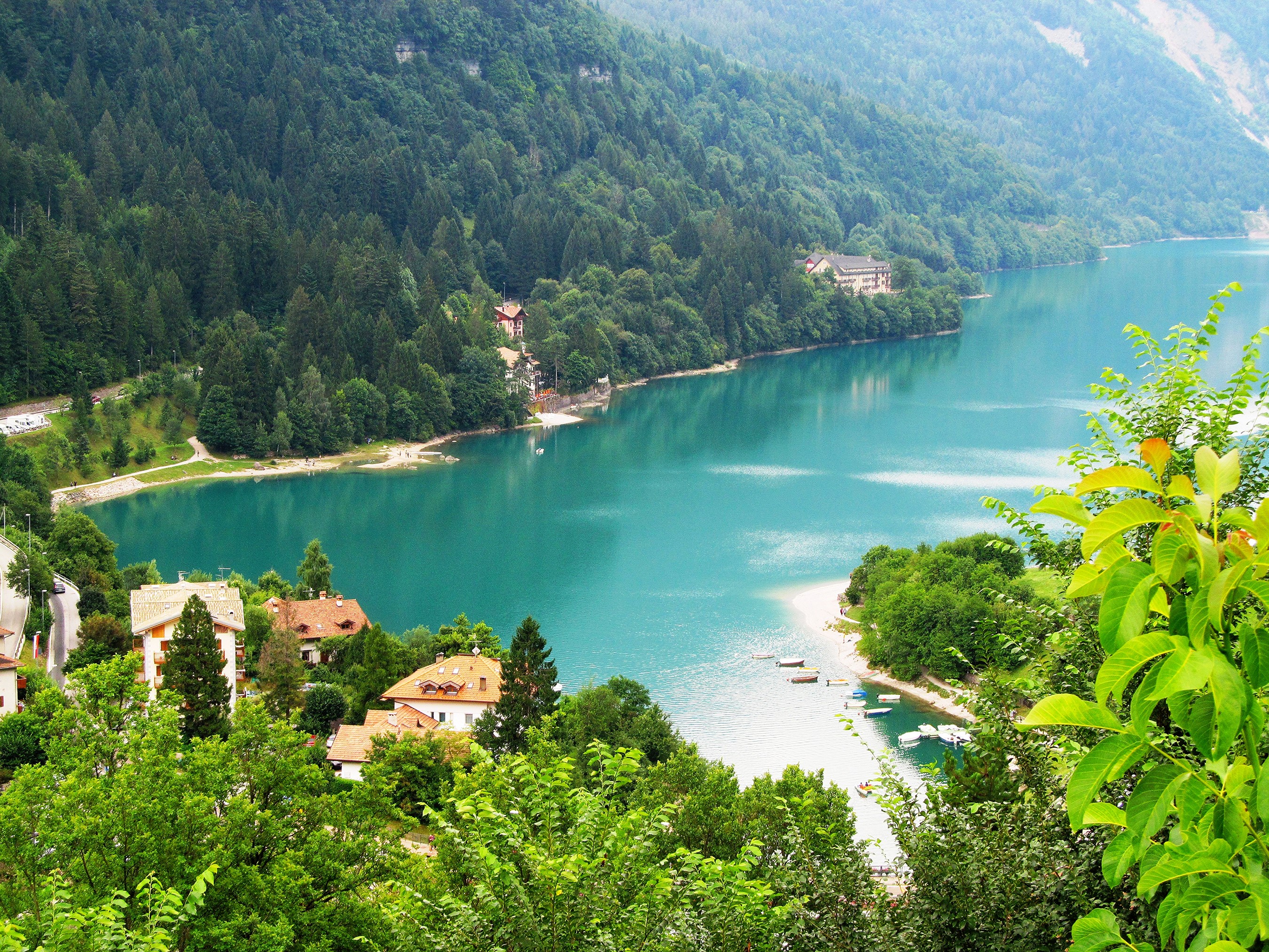 Lake Molveno with houses and forest in Italy HD Wallpaper