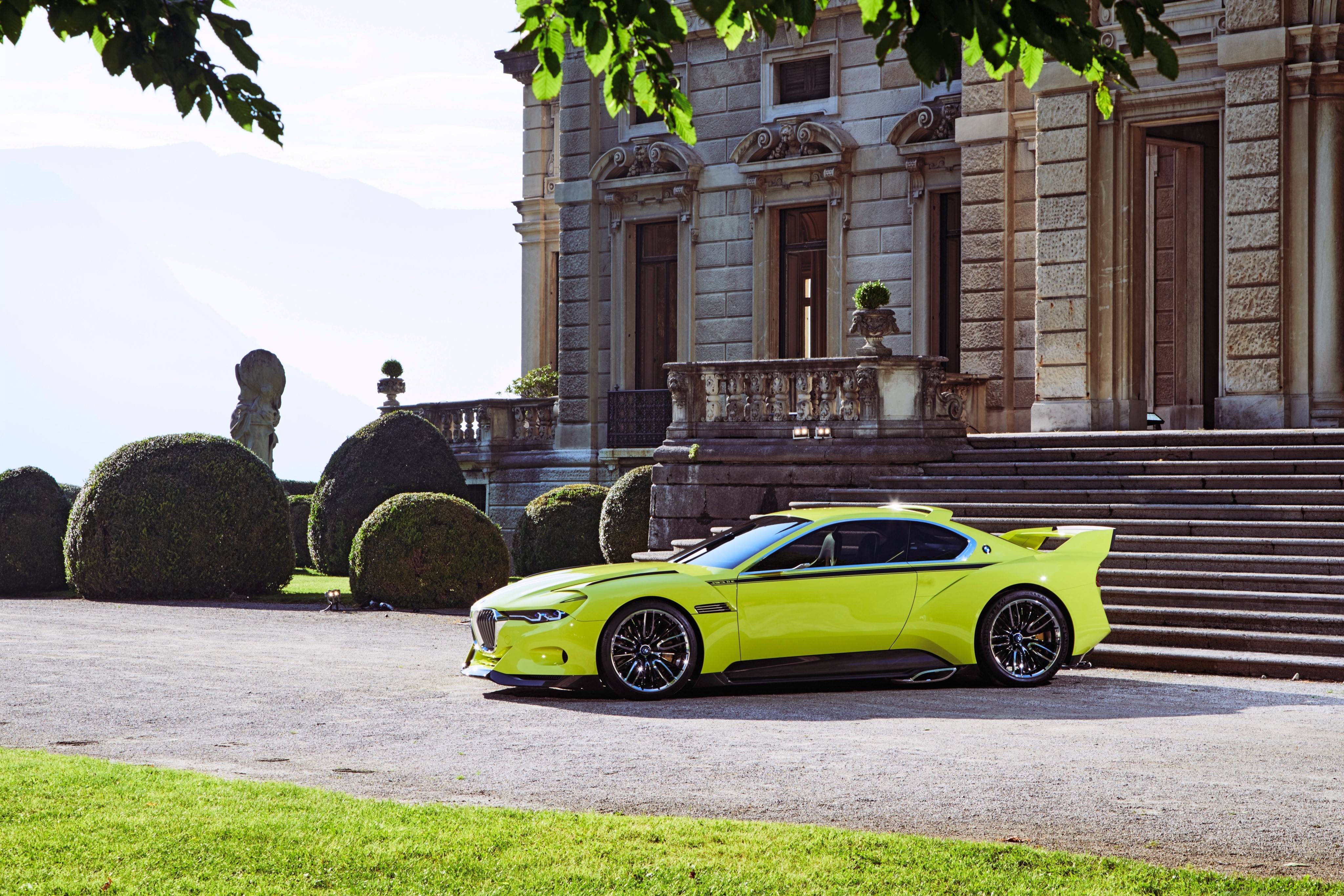Yellow-green BMW 2015 CSL Hommage concept car HD Wallpaper